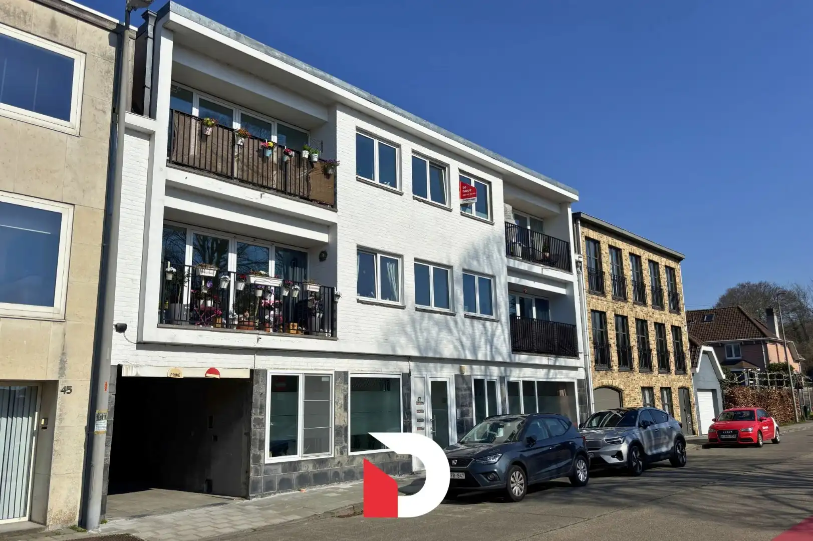 Lichtrijk appartement met garagebox vlakbij centrum Brugge foto 14