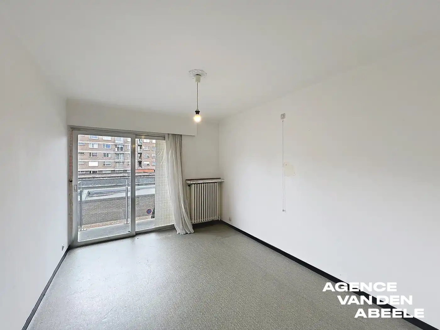 Op te frissen appartement met 2 slaapkamers en terras  foto 11
