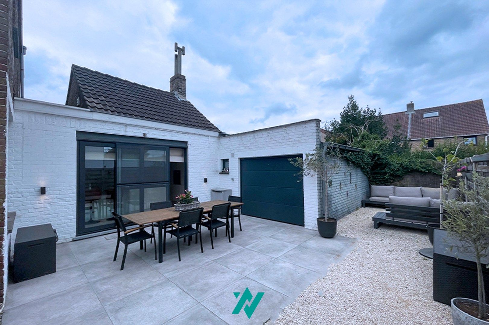 Instapklare halfopen woning te centrum Loppem foto 5