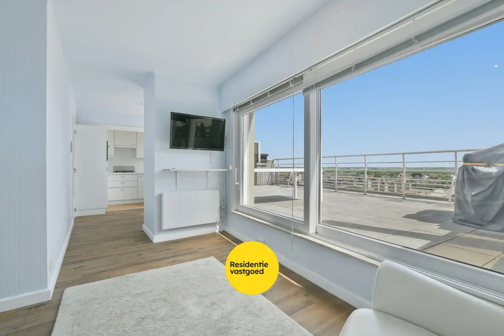 Uniek dakappartement met zonnige ligging en indrukwekkende vergezichten te Wenduine!  foto 6