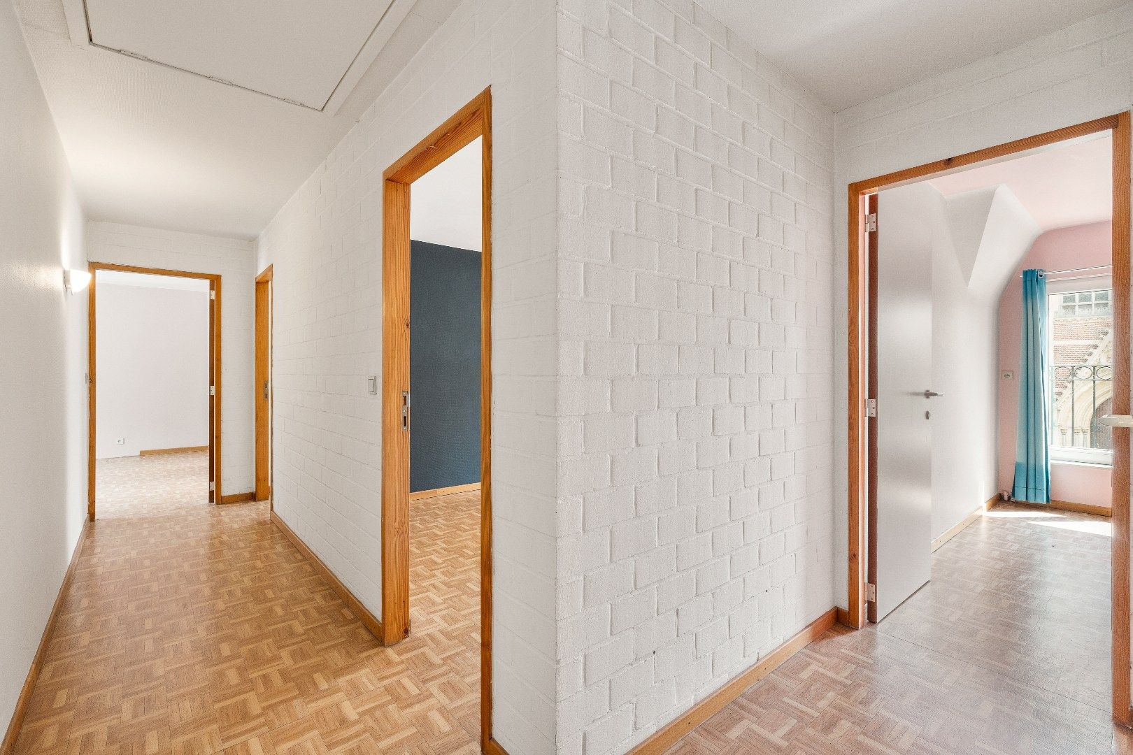 Uniek handelspand met duplexappartement op een toplocatie in Dadizele foto 10