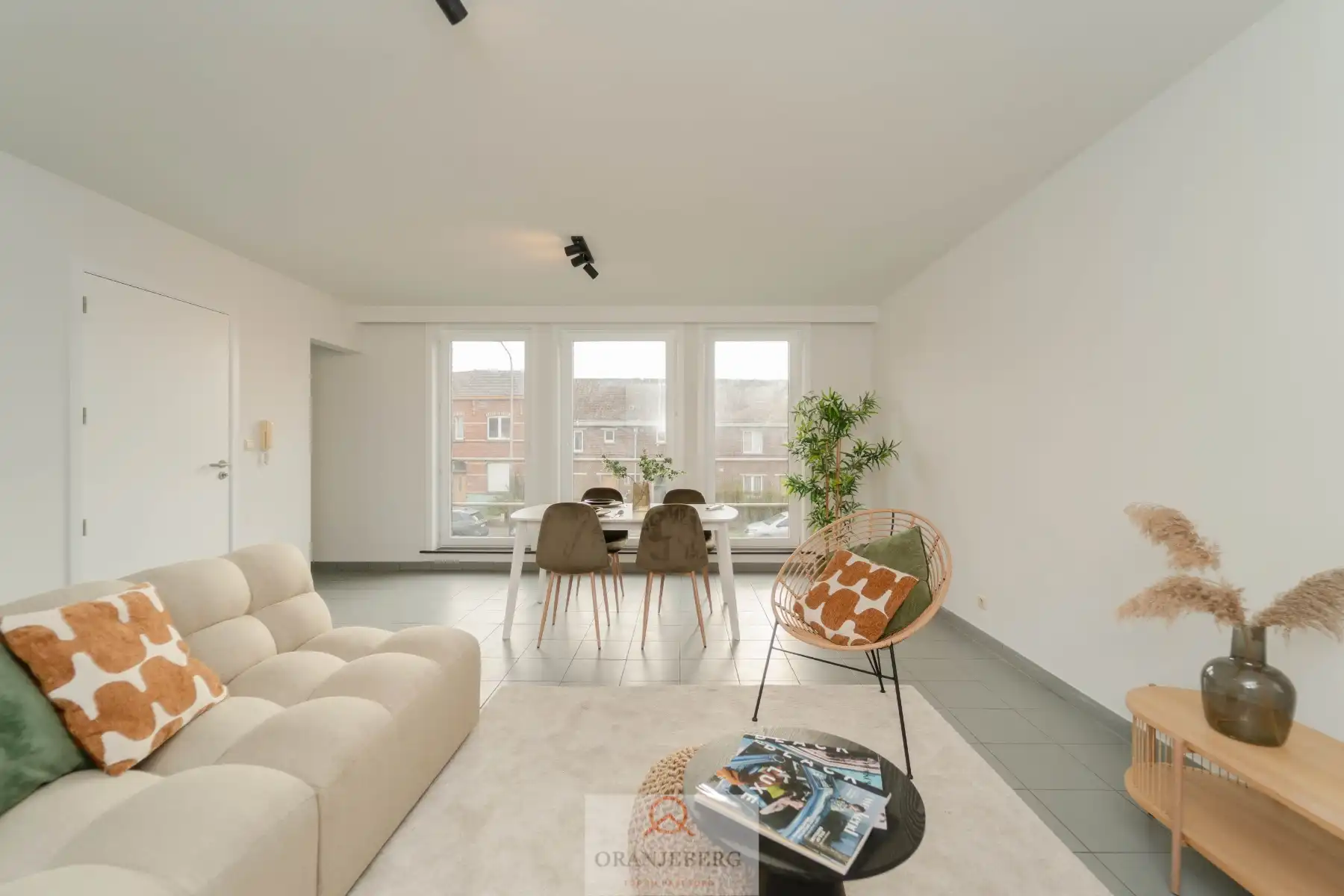 Lichtrijk 2-slpk appartement foto 7