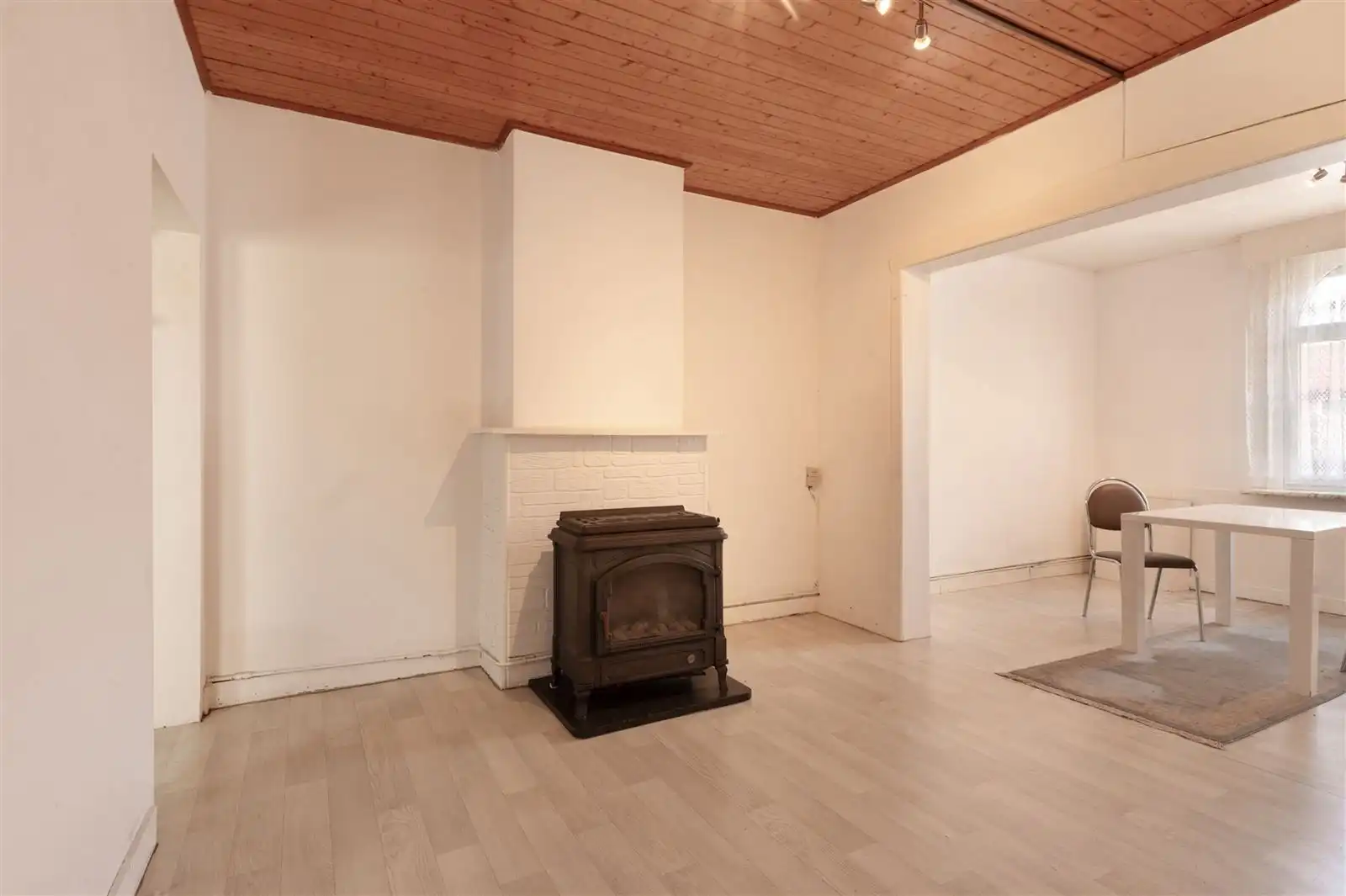 Gesloten bebouwing met tuin in Destelbergen! foto 6