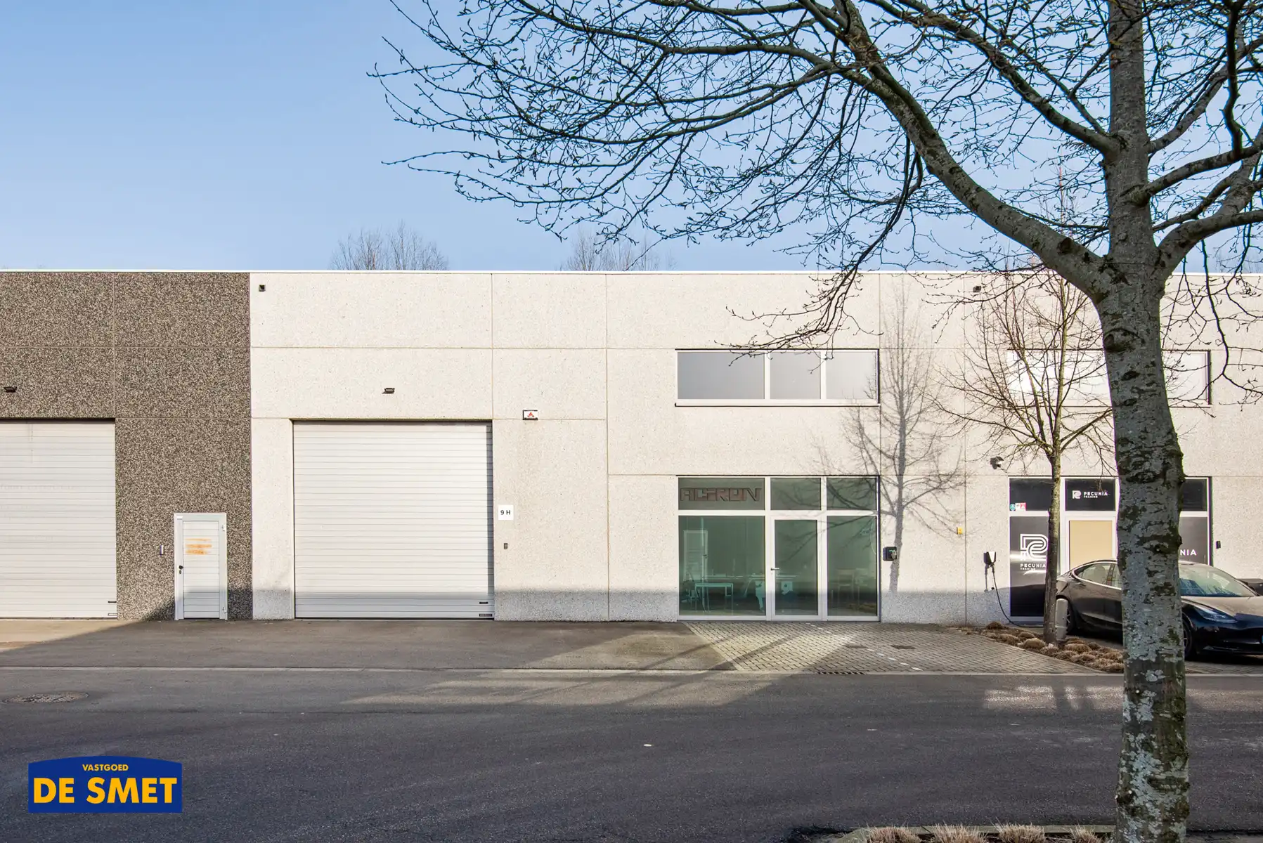 Magazijn met optie tot open bureelruimte op 1ste verdieping foto 5