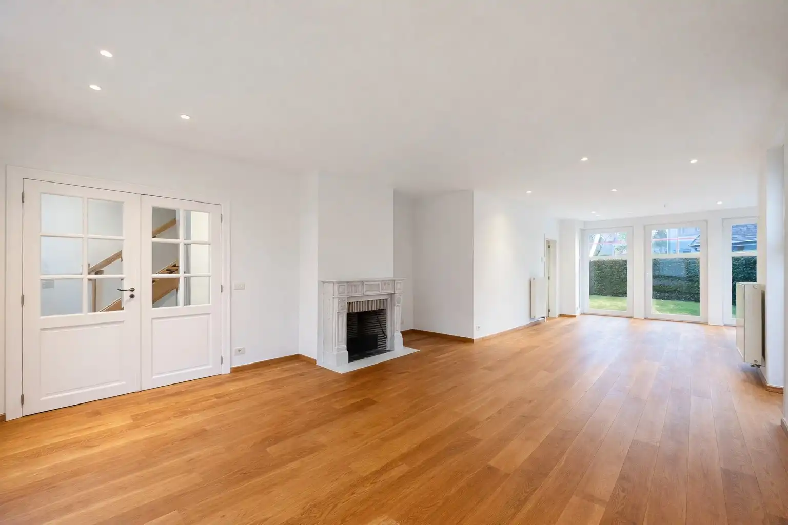 Grote woning met tuin en garage te Knokke foto 3