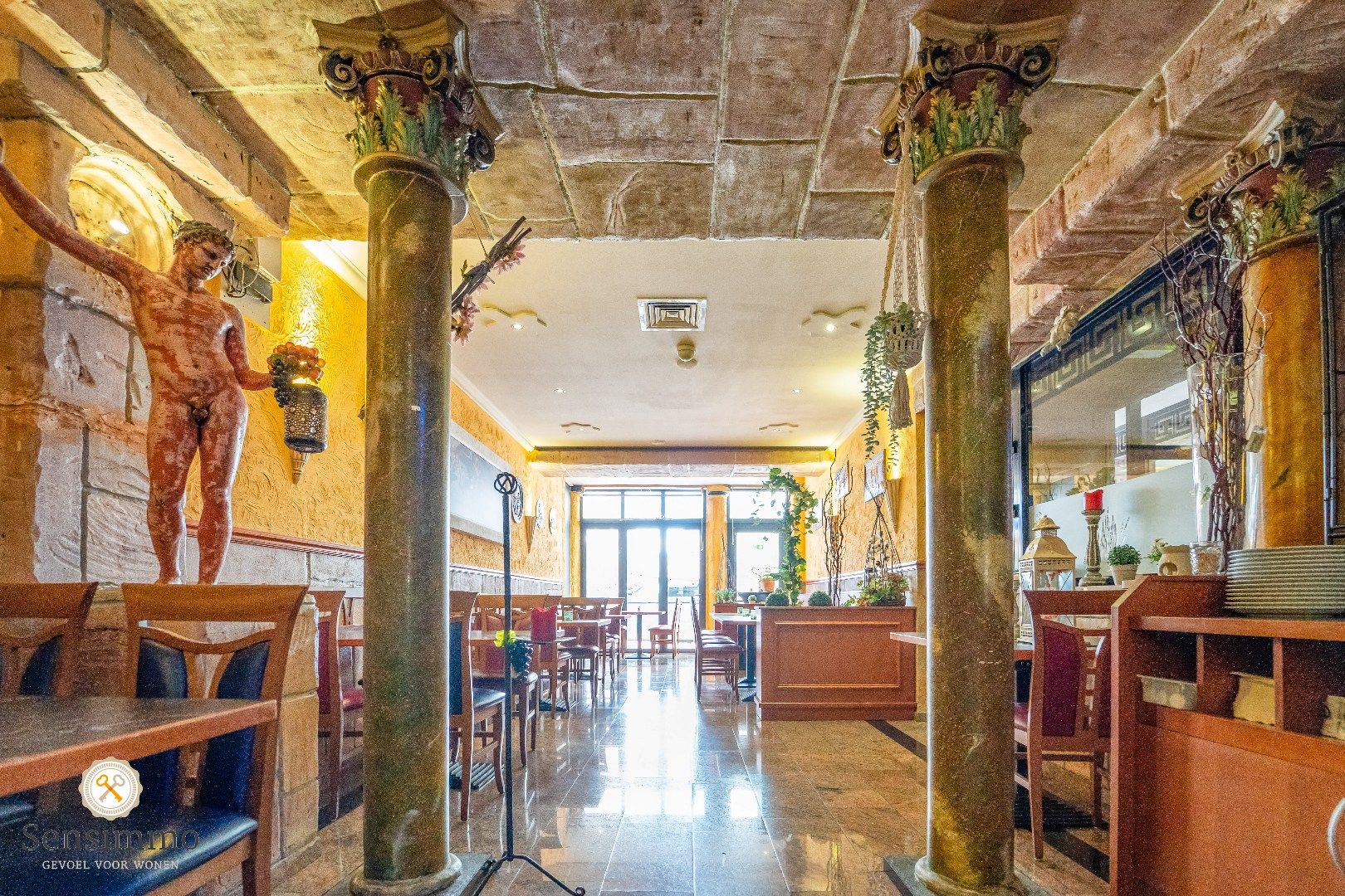 Goed draaiende restaurant te huur knal in het centrum van Maasmechelen foto 6