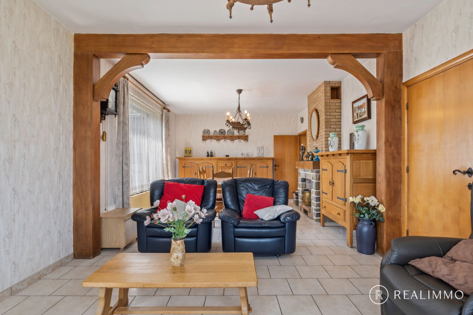 Karaktervolle alleenstaande woning op topligging! foto 6