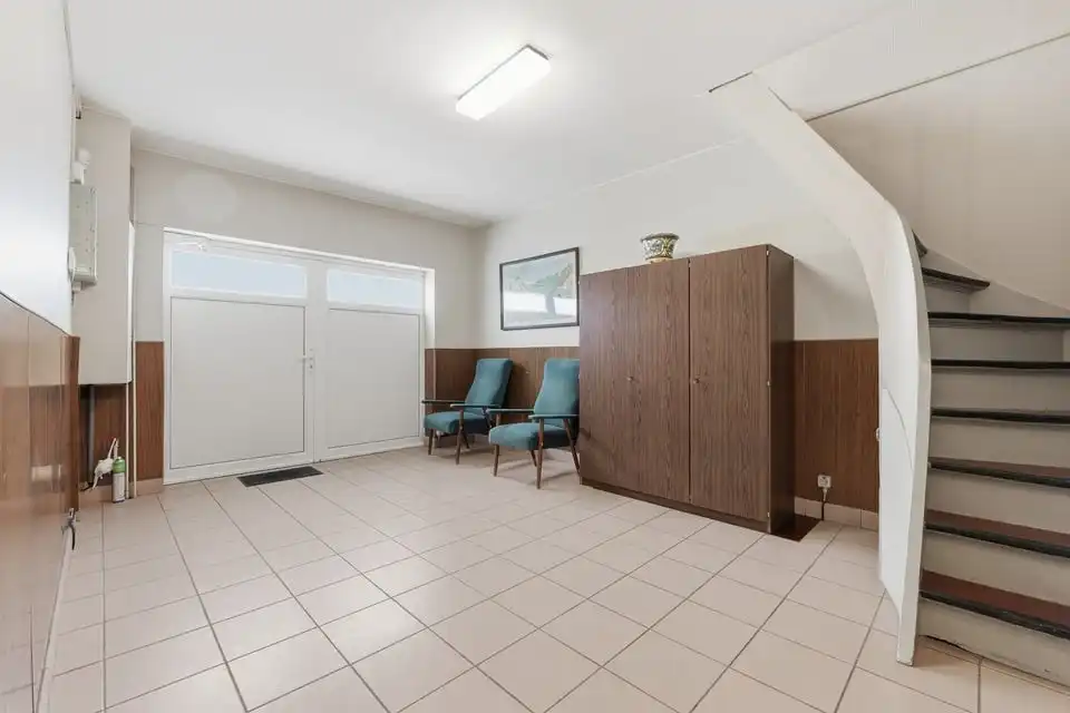 KNUSSE GEZINSWONING MET 4 SLKS EN EEN GARAGE IN BOEKHOUT foto 17