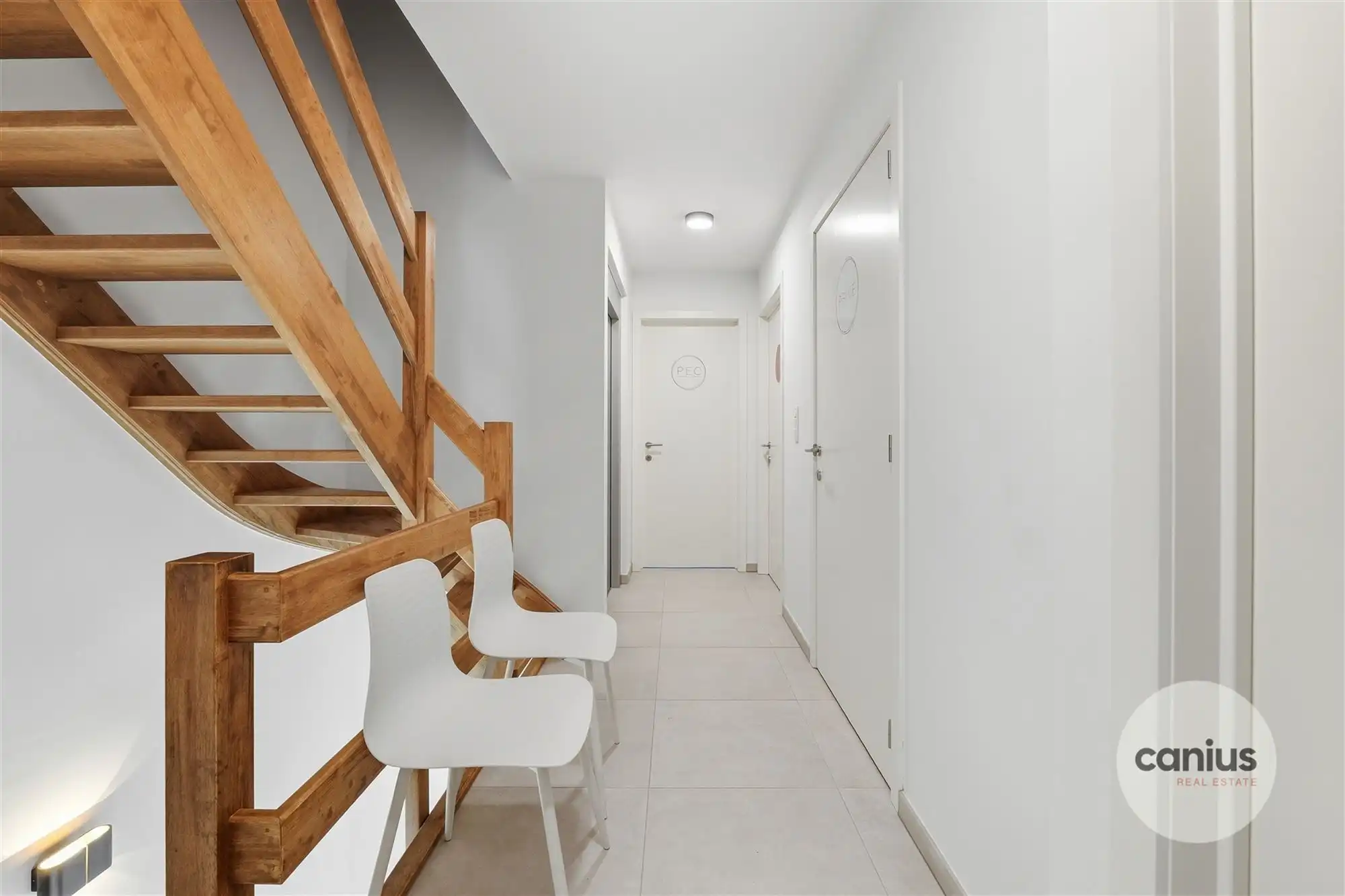 WONING MET LIFT NABIJ HET CENTRUM foto 12