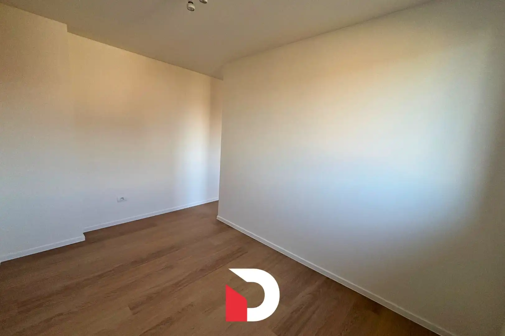 Ruime nieuwbouwwoning met 3 slaapkamers, 2 badkamers. foto 12