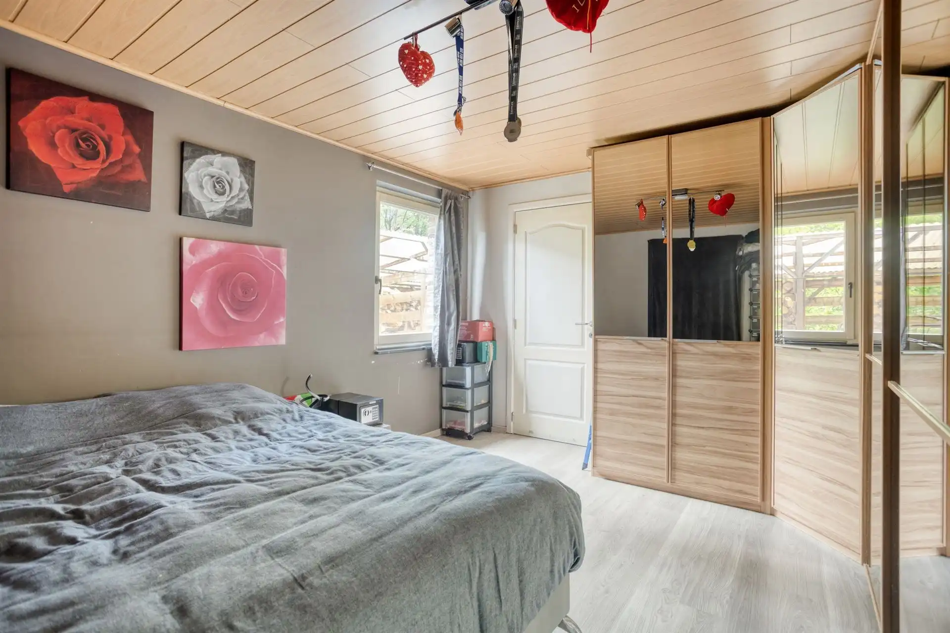 Verzorgde recreatiewoning op een rustige, bosrijke locatie! foto 14
