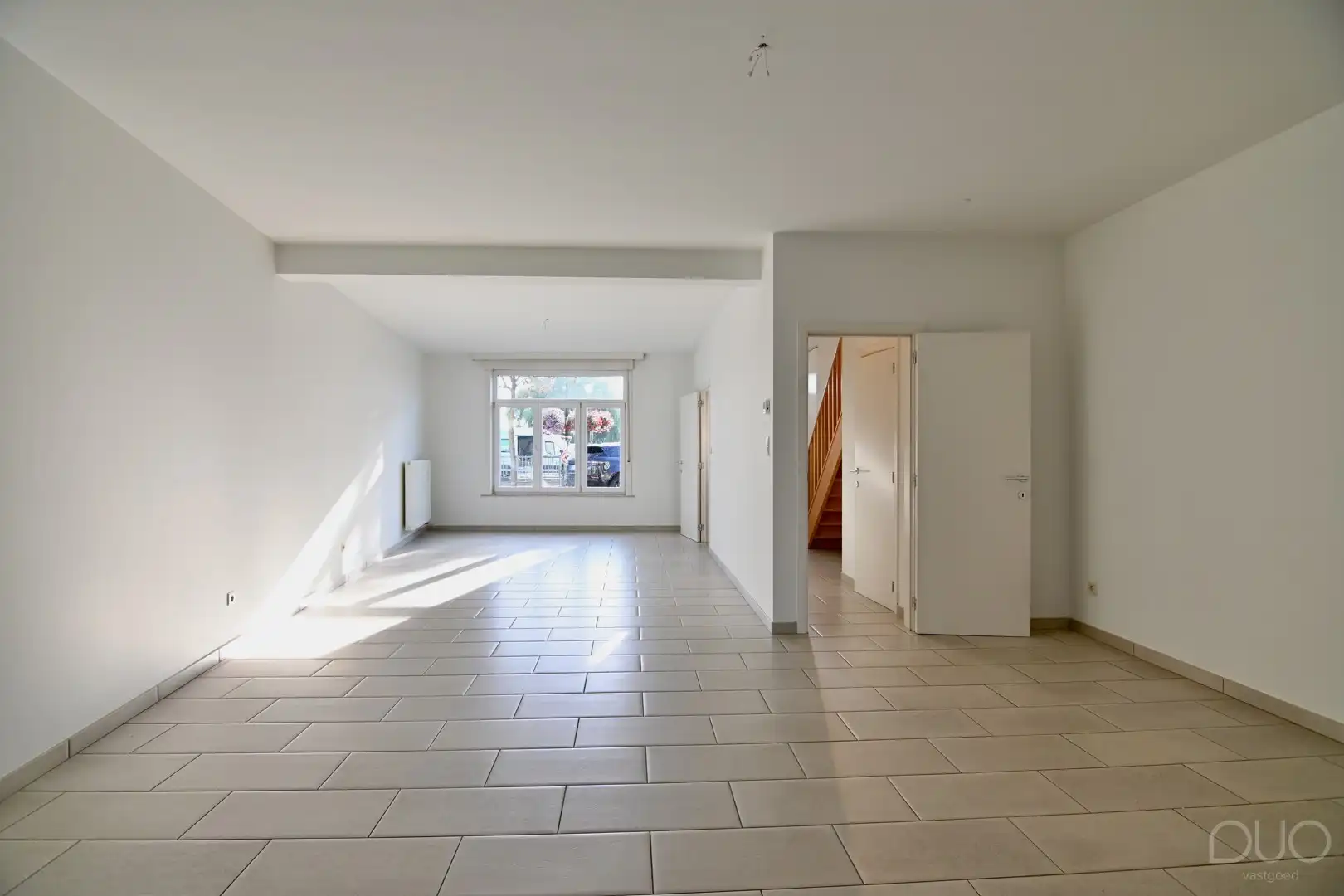 Instapklare gerenoveerde woning met drie slaapkamers in het centrum van Zoutleeuw foto 5