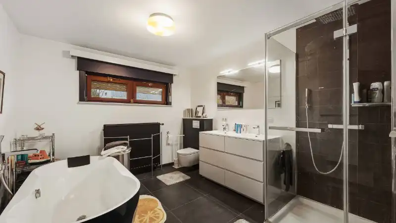 Villa van 285m² op 10a16ca met 5 slaapkamers foto 17