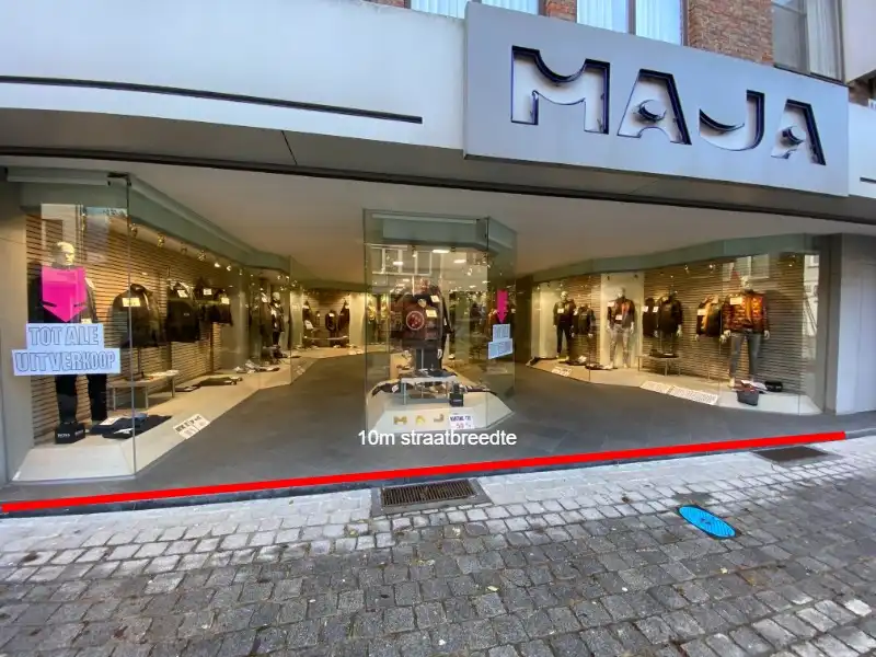 400M² HANDELSRUIMTE OP A-LOCATIE! foto 2