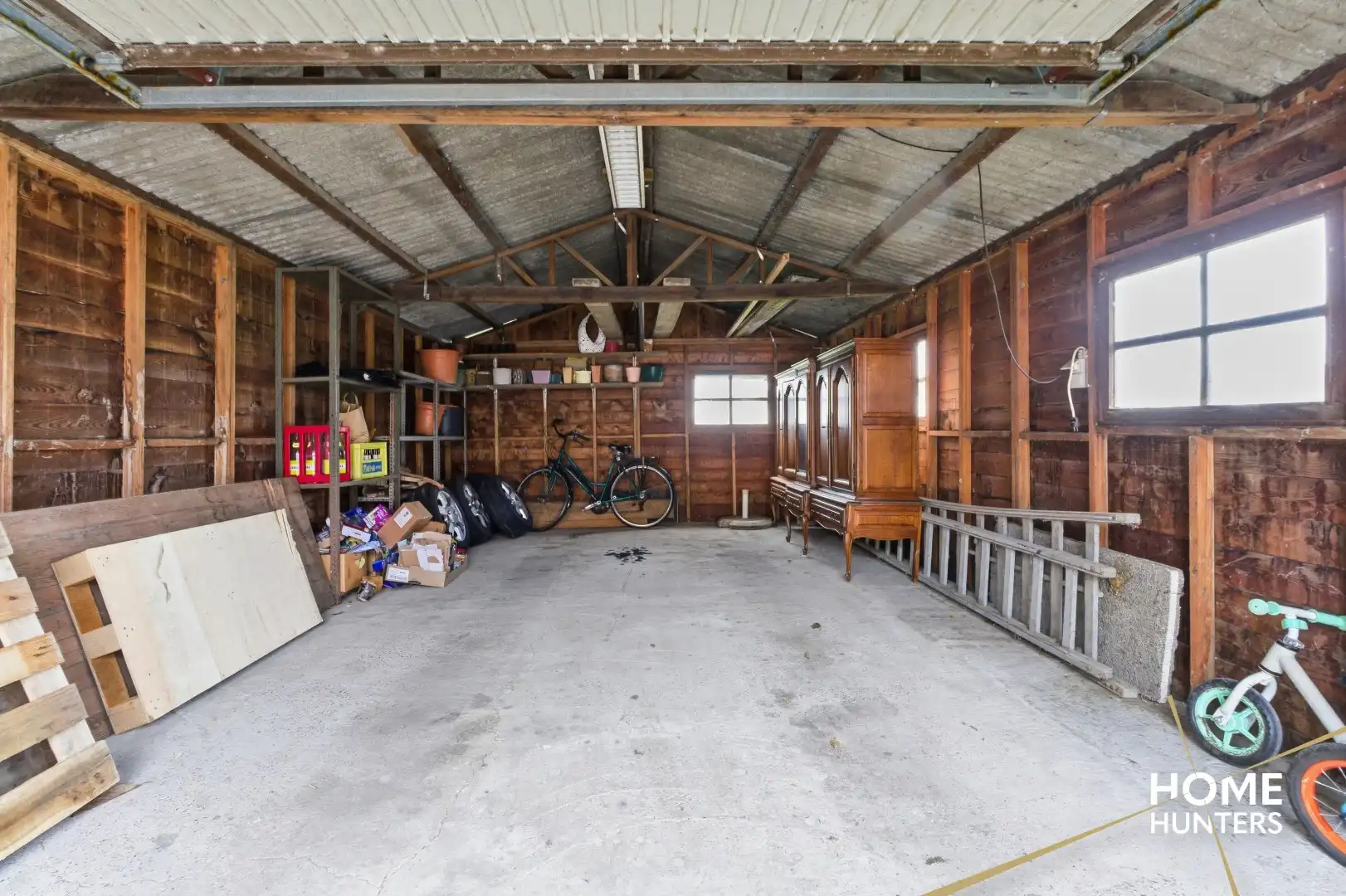 Woning met handelsruimte en garage op 515 m² foto 17