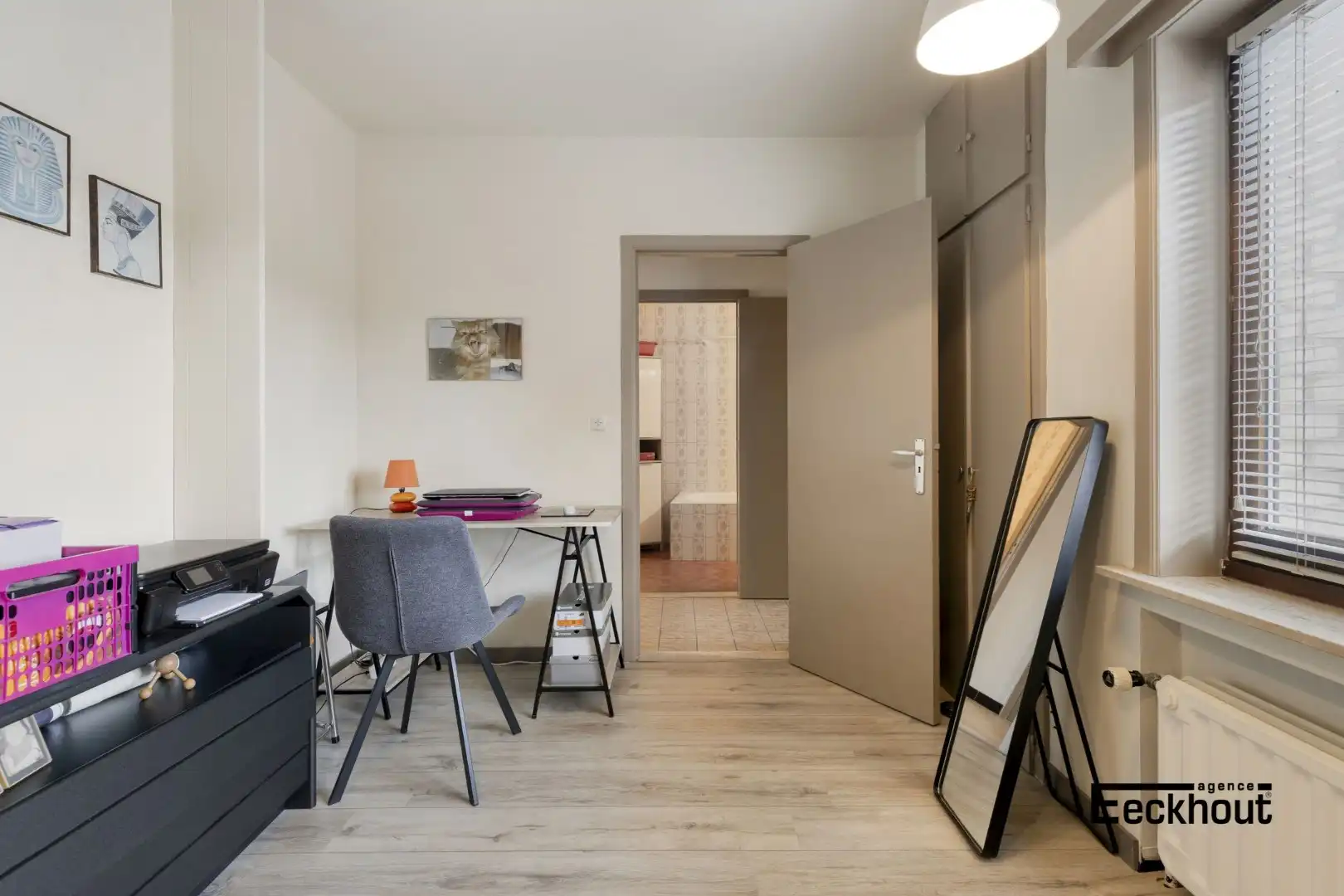 Ruim appartement in rustige straat in het centrum van Oostende. foto 10