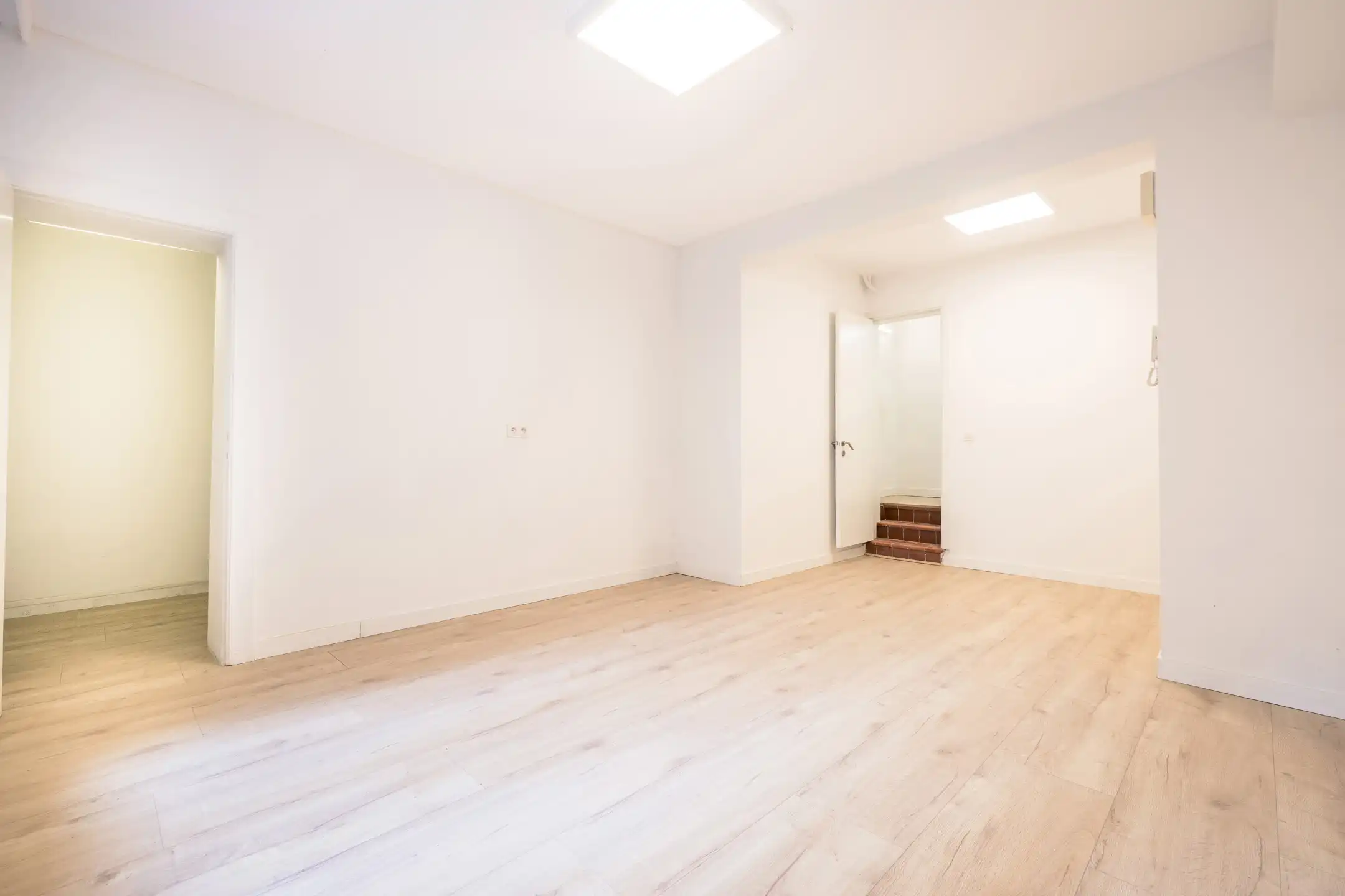Appartement met 1 slaapkamer + werkkamer en tuin foto 8