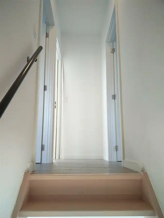 zonnige duplex, 2 slpk., autostaanplaats en tuindeel foto 14