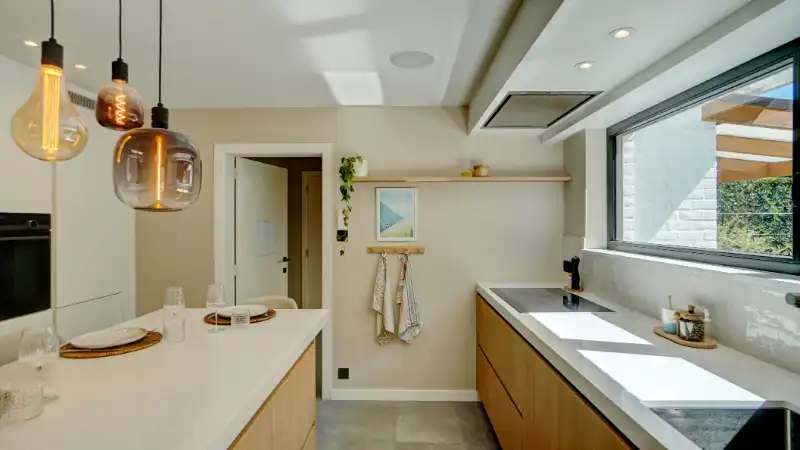 Charmante vernieuwde villa van 180m² op 7 are 87 ca foto 8