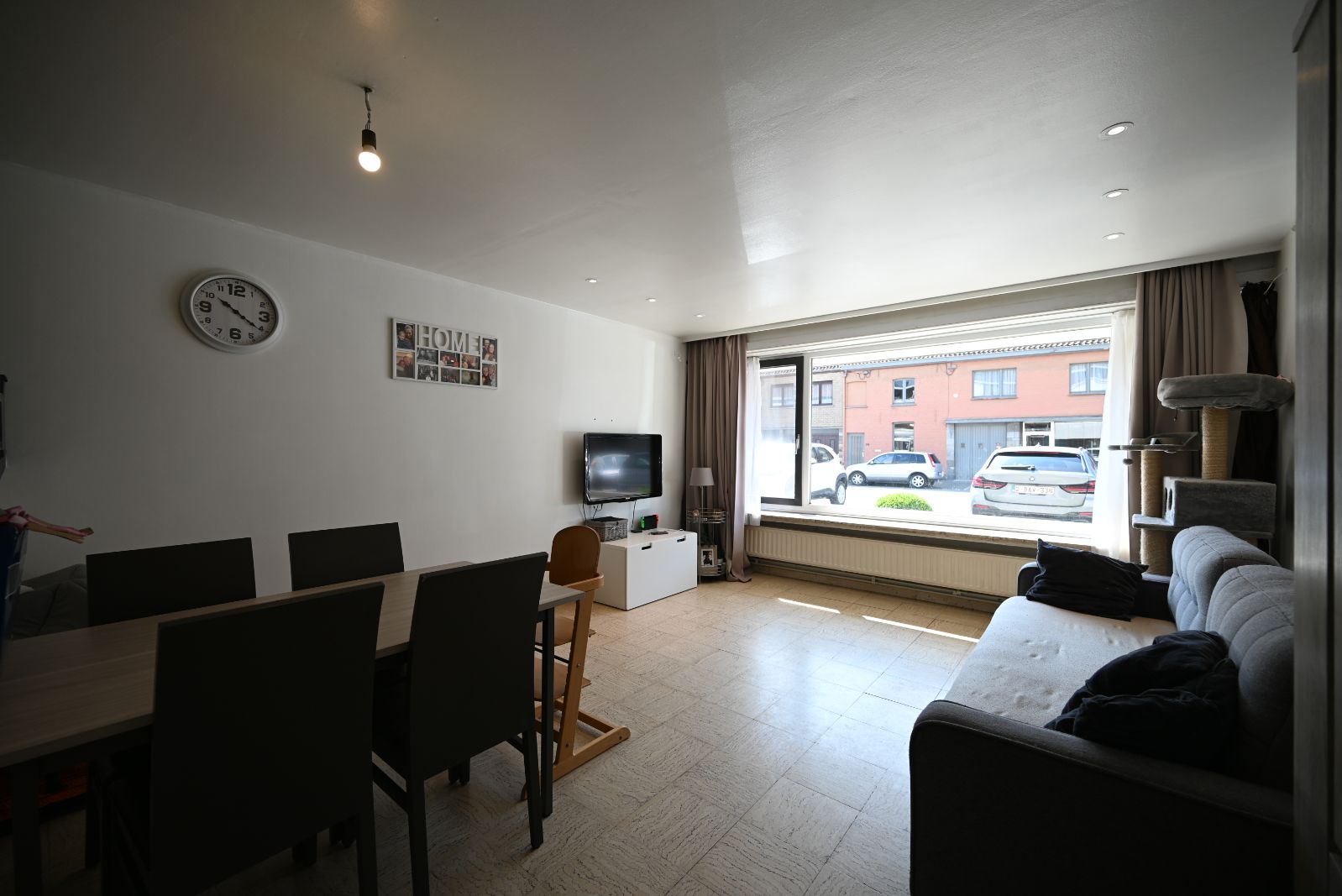 Gelijkvloers appartement nabij het bruisende centrum van Roeselare foto 3