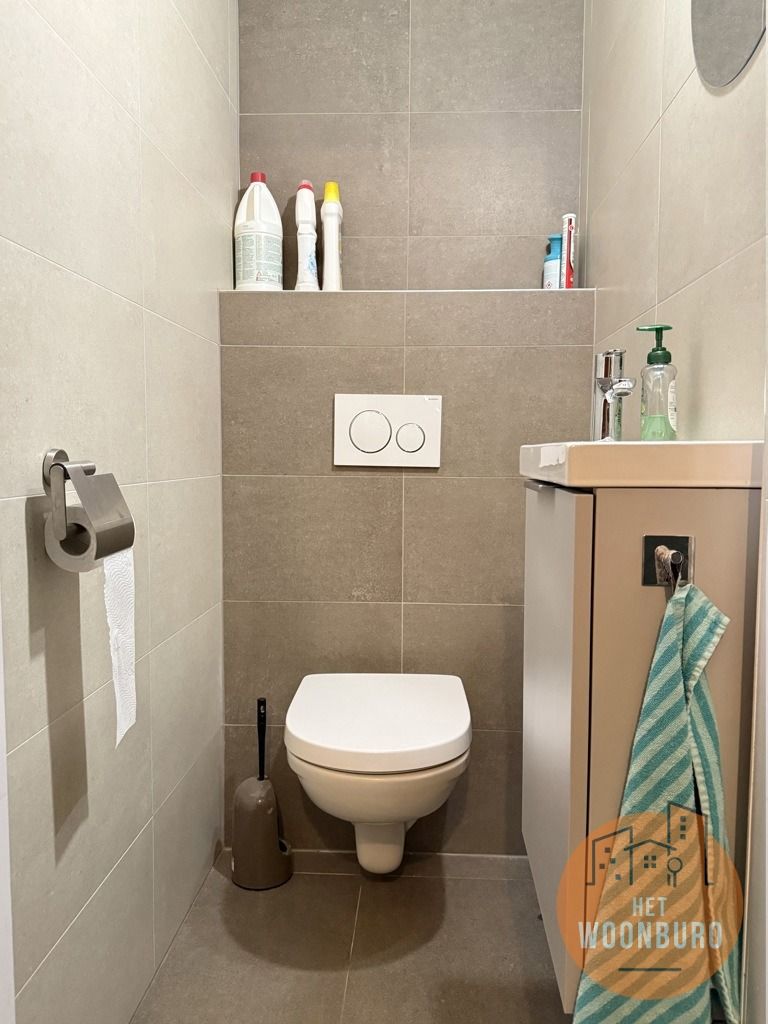 Appartement 1ste verd. met 2 slpks, ruime kelder en garage foto 7