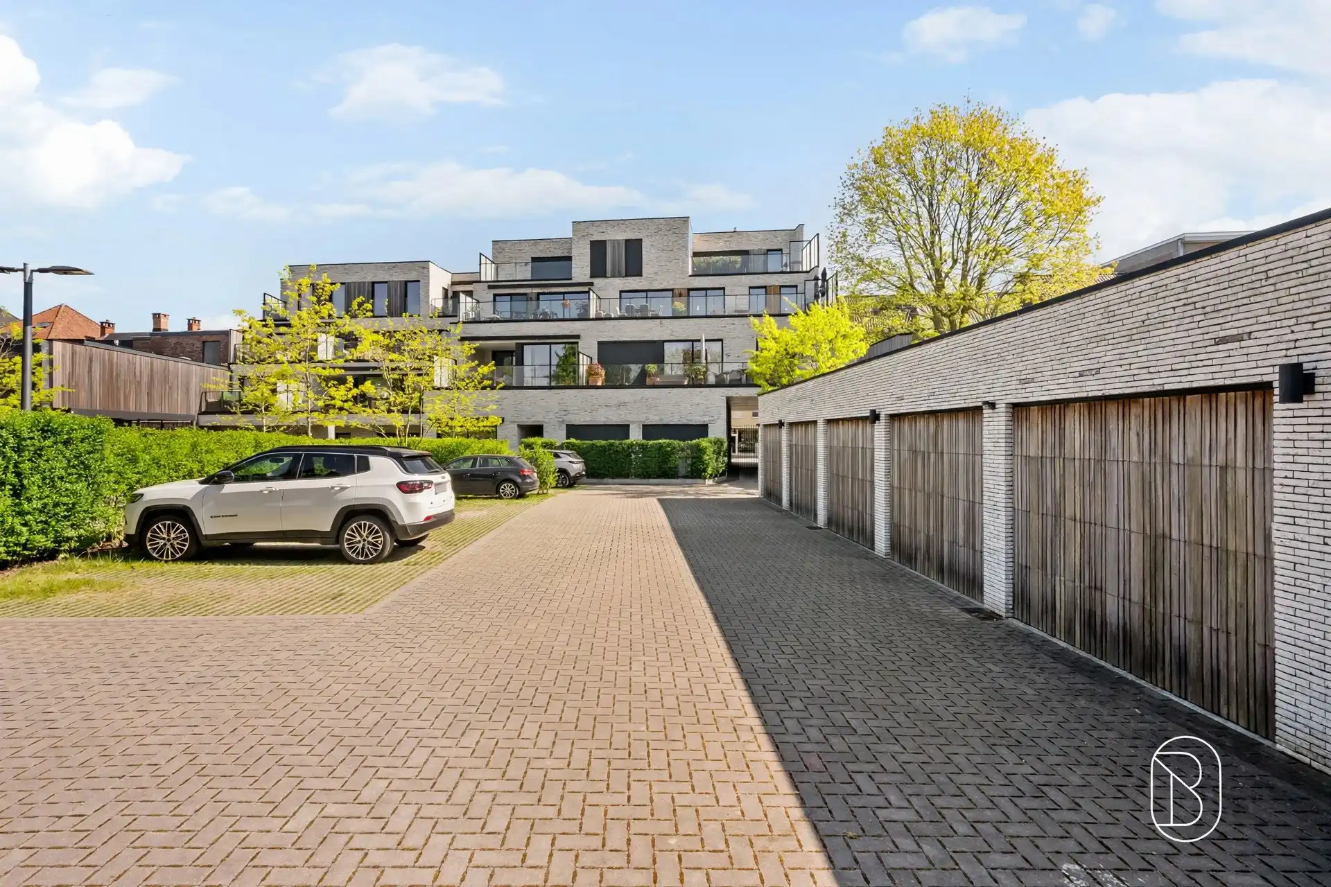 Mooi appartement met zuidgericht terras in centrum Waregem foto 9