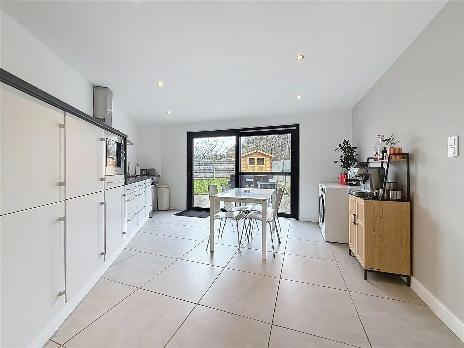 Gerenoveerde HOB met tuin, 2 slpks, 2a 93ca foto 32