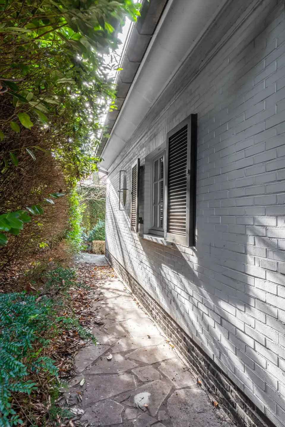 Te renoveren villa met zwembad en grote tuin -  Elsdonk foto 32