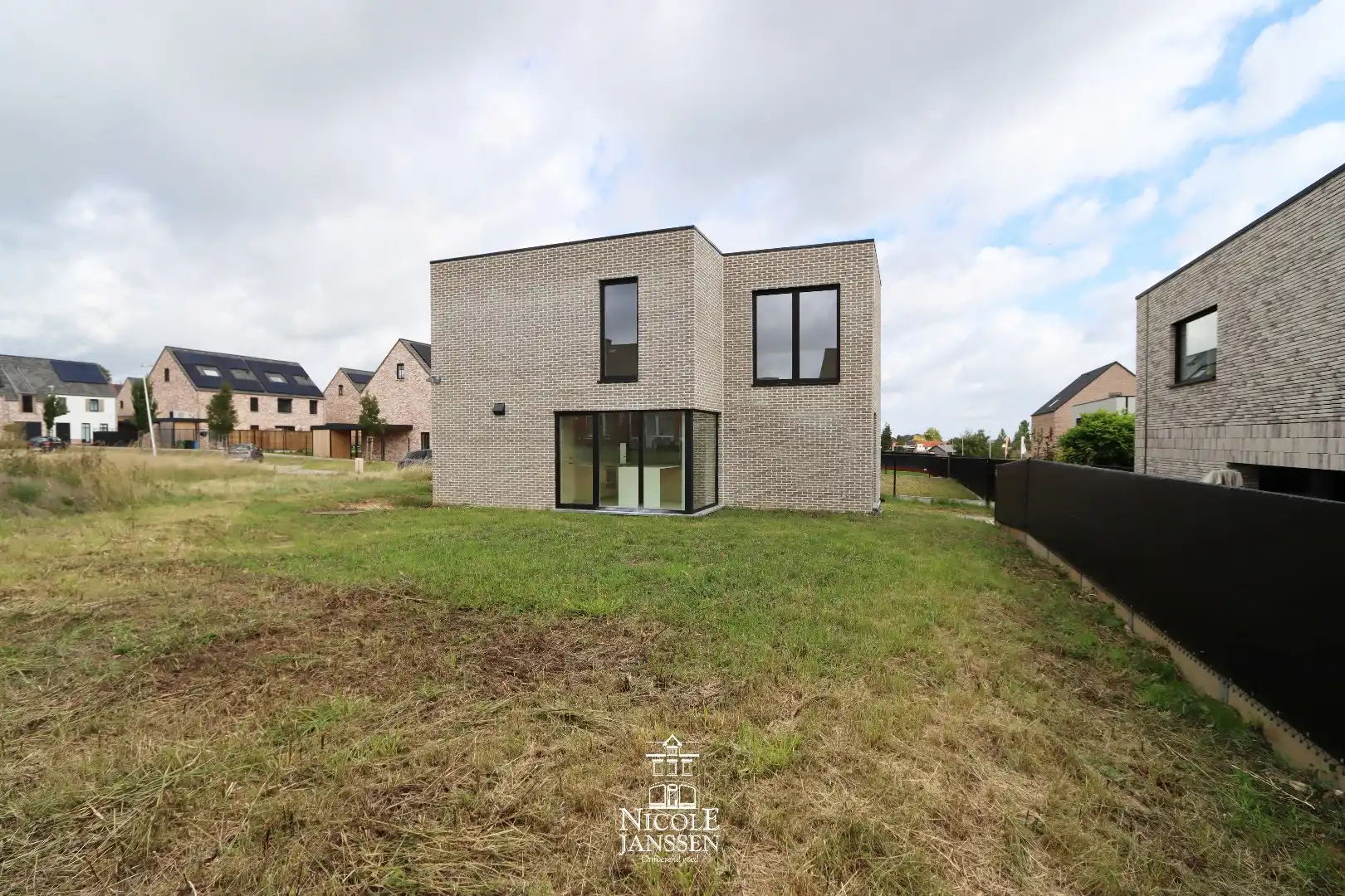 Vrijstaande nieuwbouwwoning  foto 15