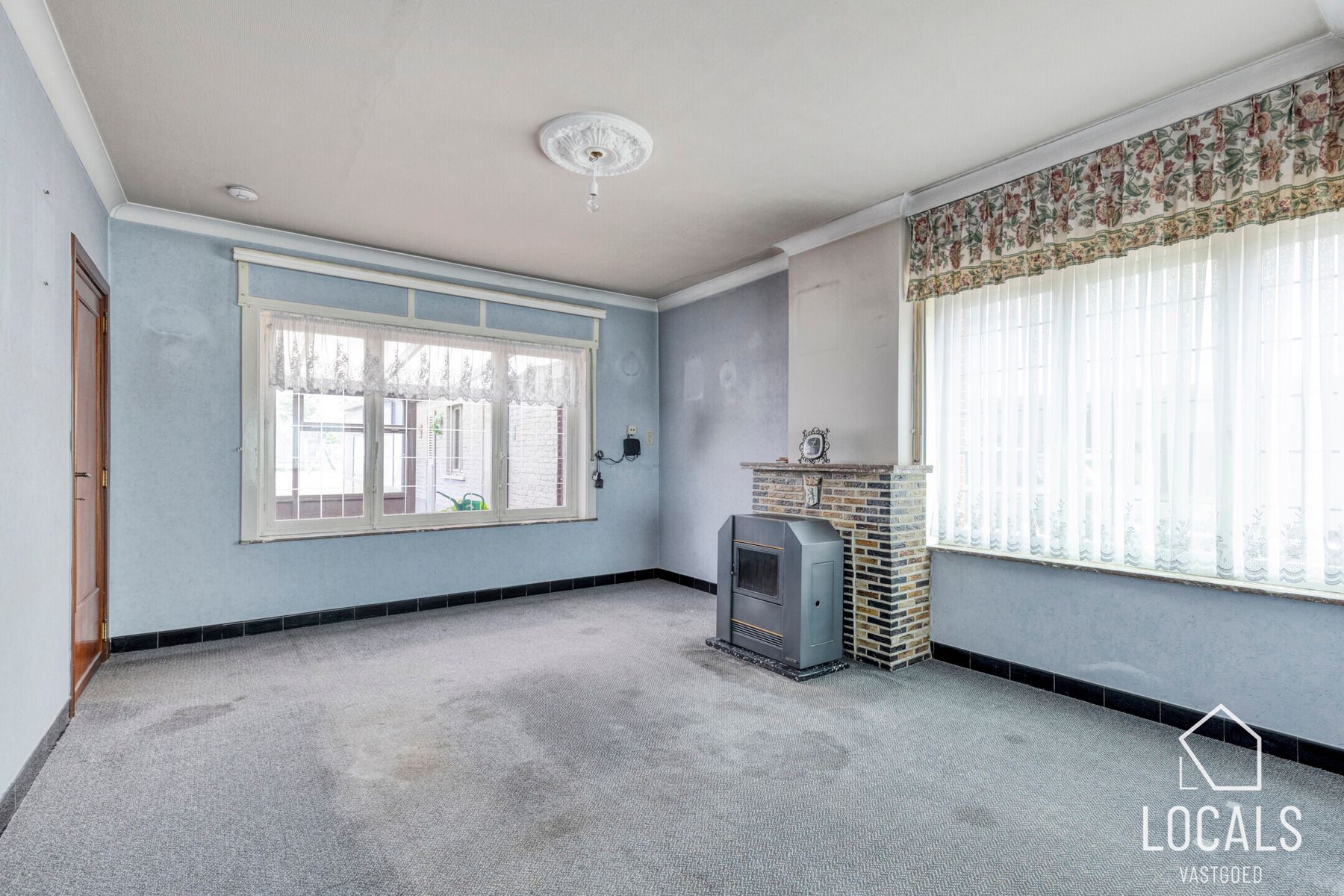 Te renoveren gezinswoning met 3 slaapkamers, tuin en garage  foto 8
