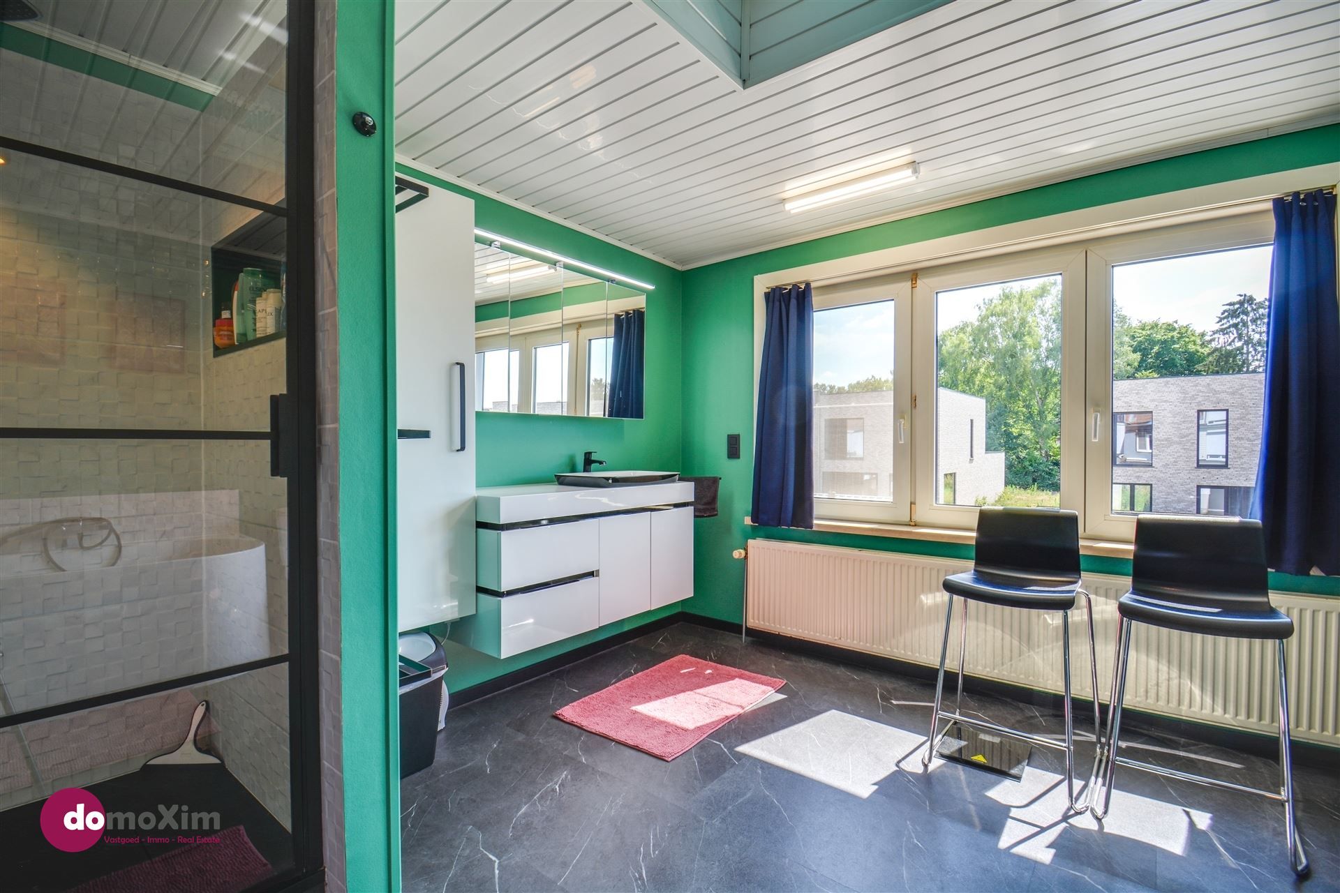 Verrassend ruime & stijlvol gerenoveerde rijwoning in hartje Muizen foto 17