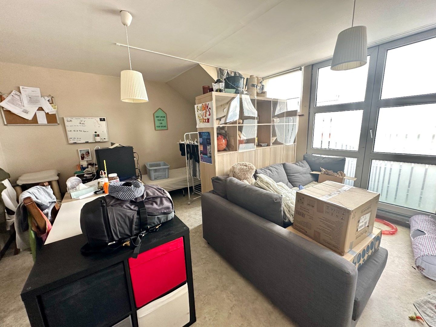 Ruim en licht dakappartement in Hasselt foto 3