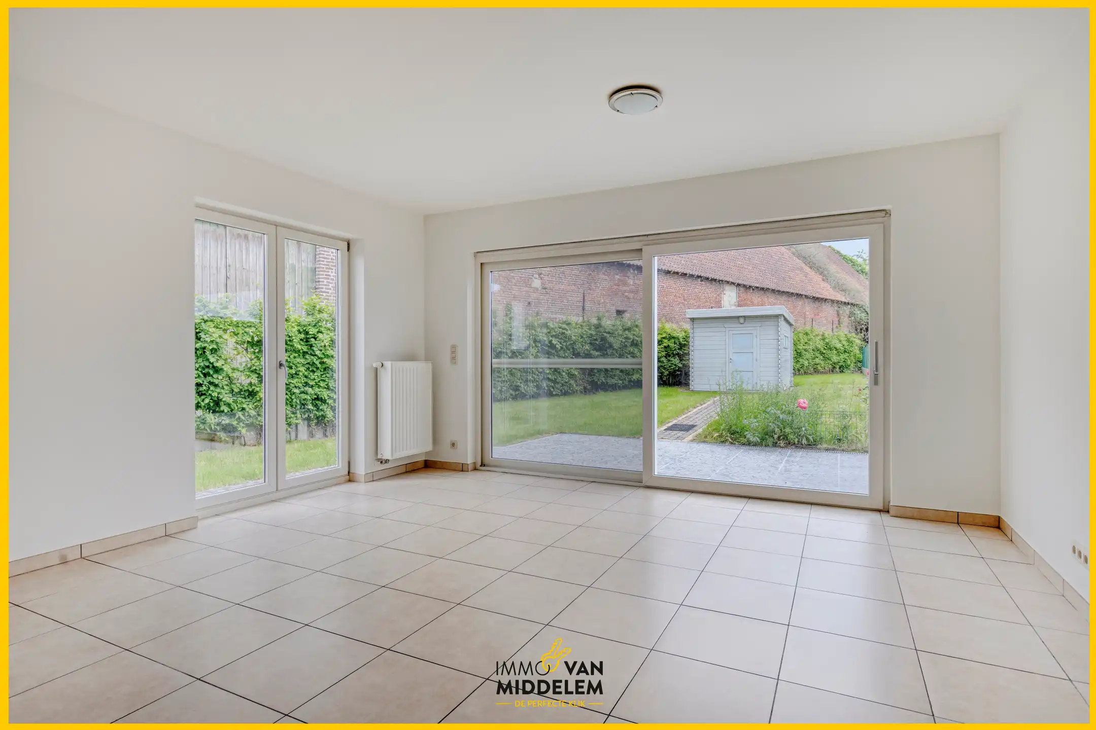 INSTAPKLARE ENERGIEZUINIGE WONING MET 3 SLPK EN GARAGE foto 4
