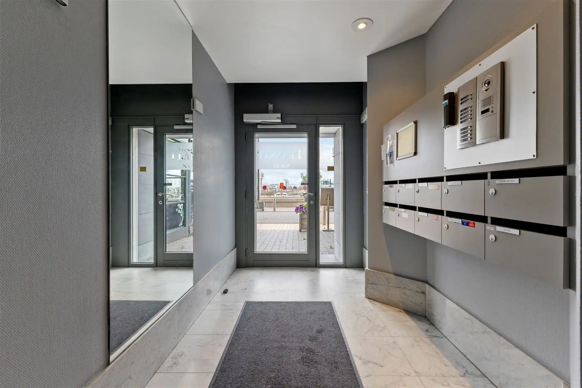 JACHTHAVEN / GROTE TERRASSEN foto 32