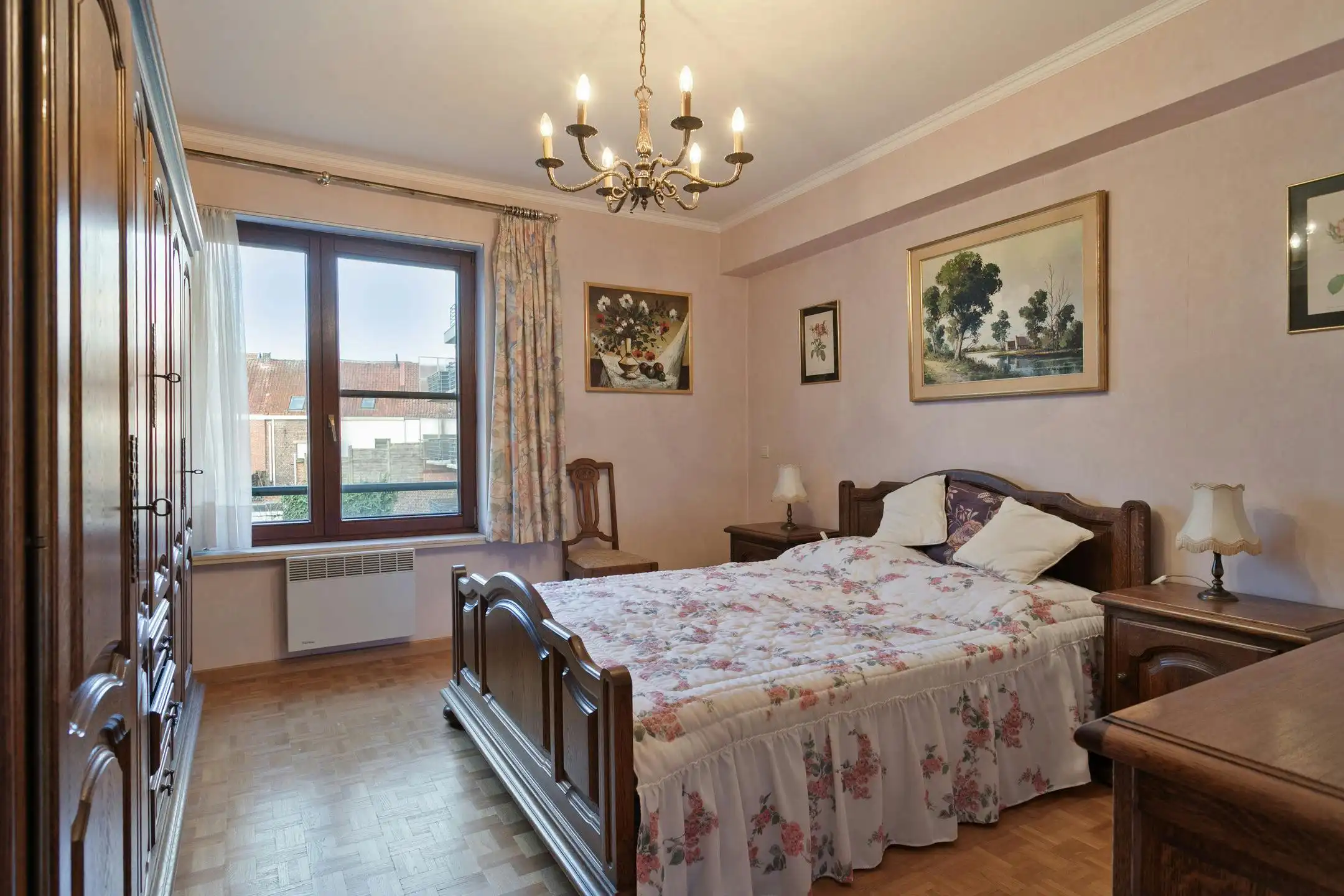 Appartement te koop in het centrum van Izegem  foto 6