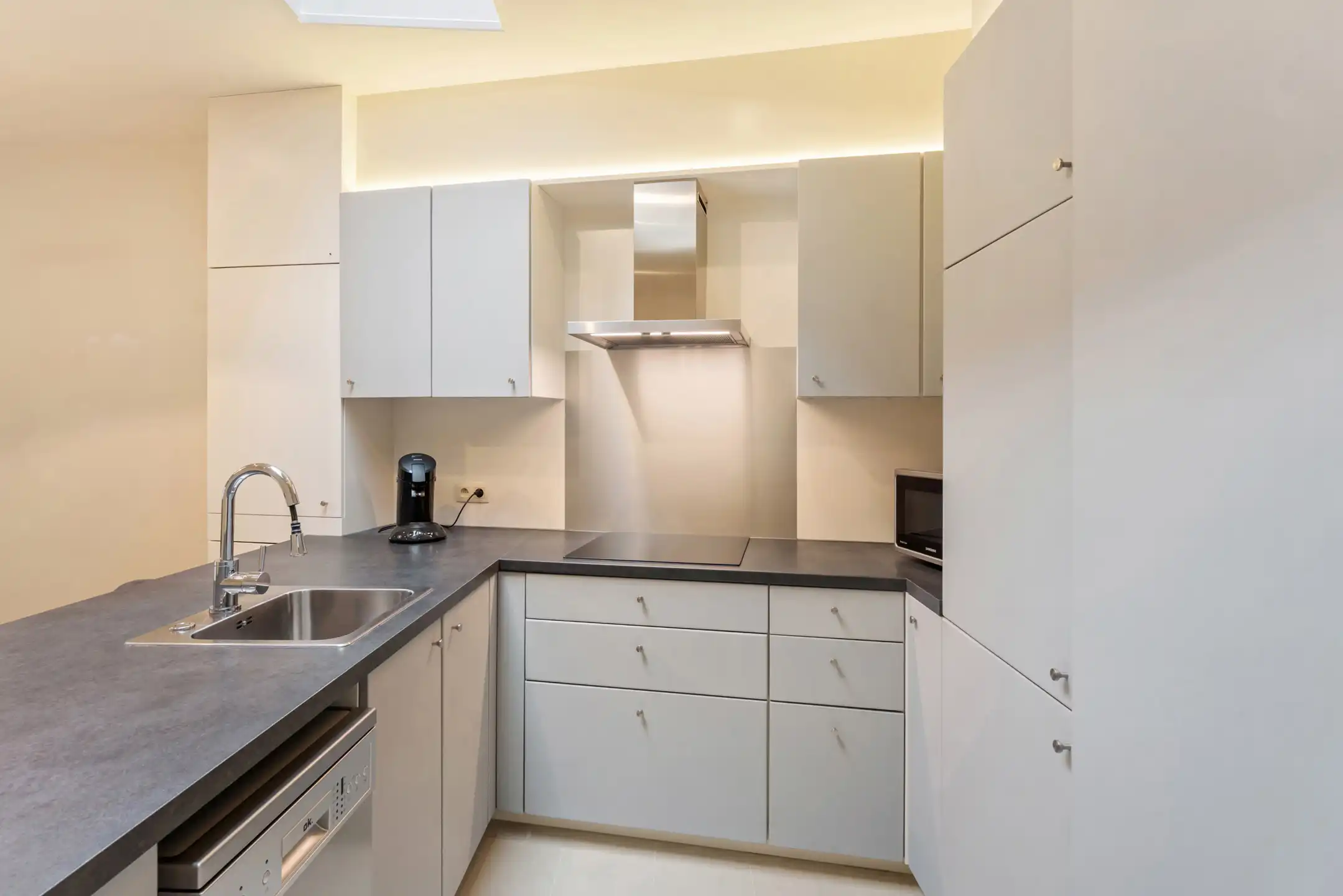 Gerenoveerde woning in charmante Zichen foto 7