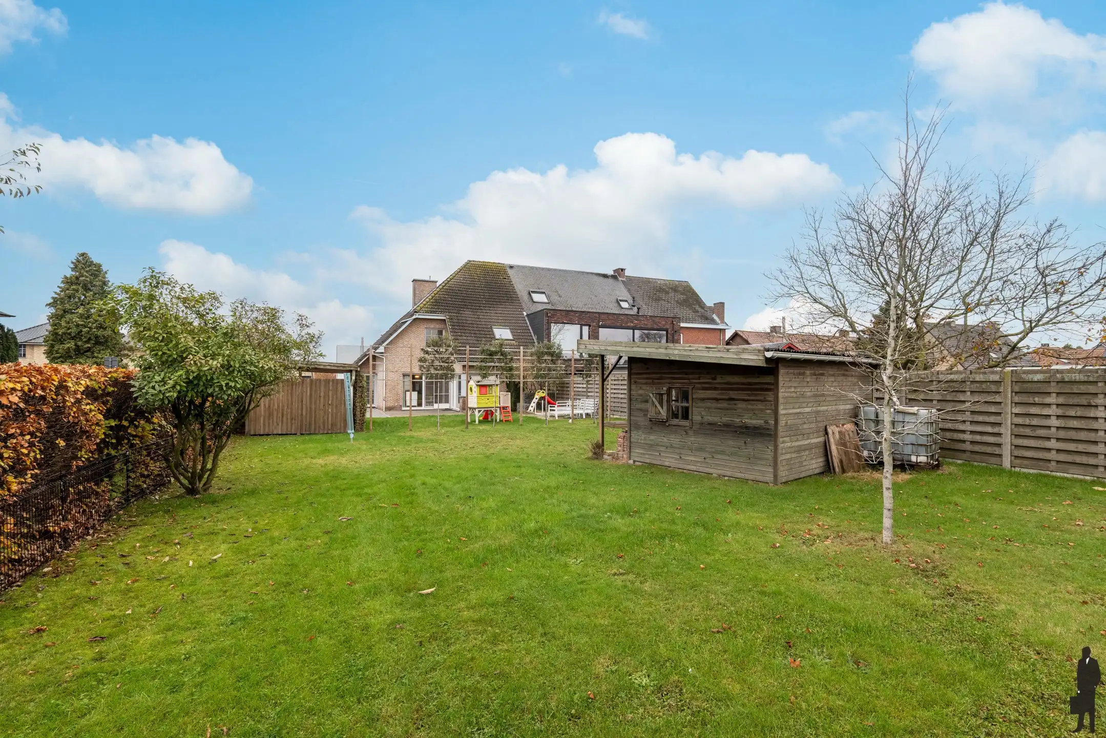 Zeer ruime HOB van ca. 725 m² in hartje Merksplas foto 4