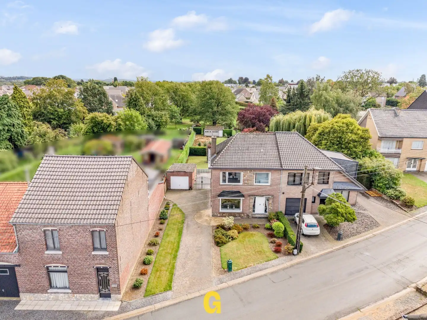 *** IN OPTIE *** Te renoveren halfvrijstaande woning met 3 slaapkamers en bijzonder ruime tuin op 14a 39ca foto 6