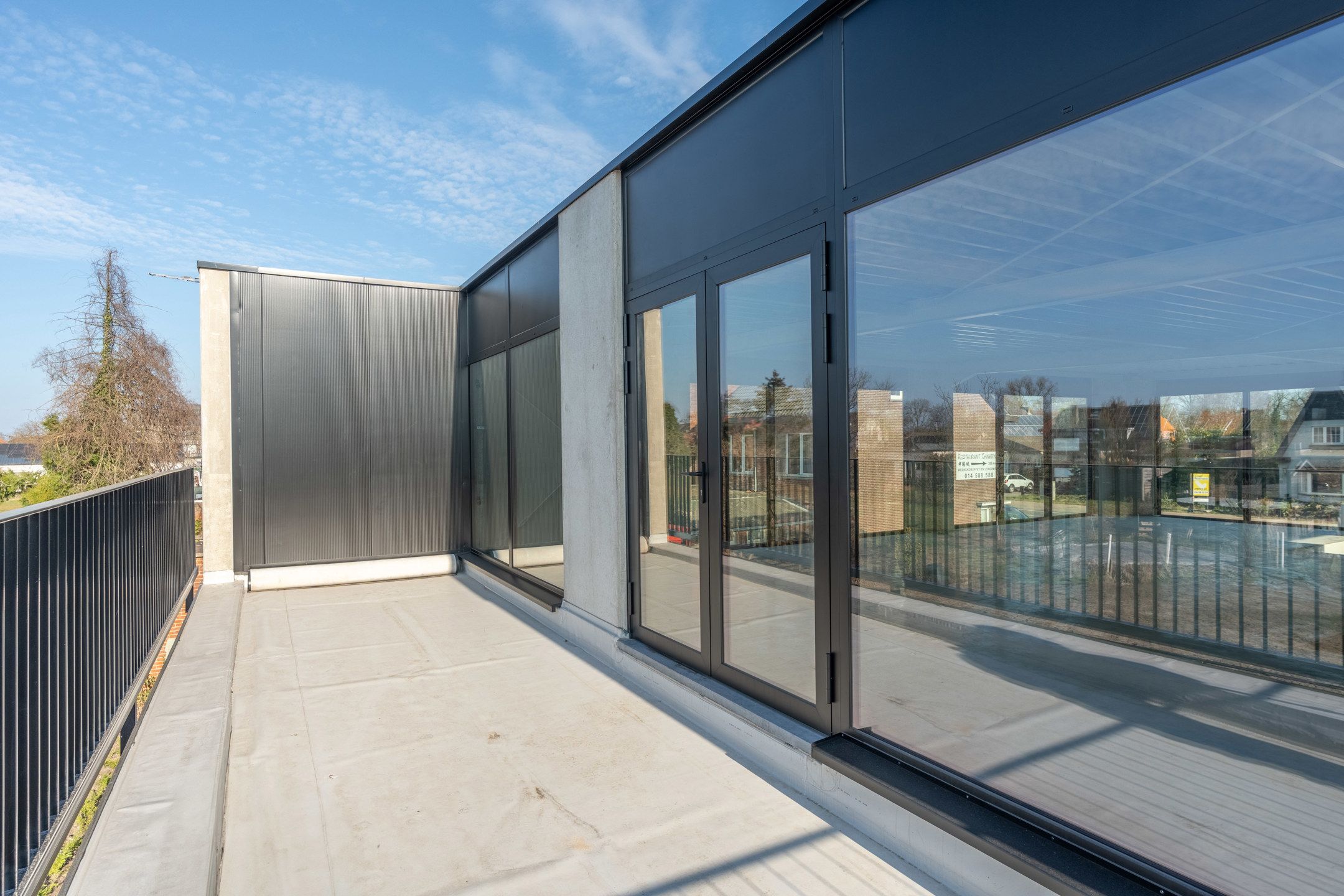 Nieuw handelspand van 245 m² met 5 pp op perceel van 605 m² foto 23