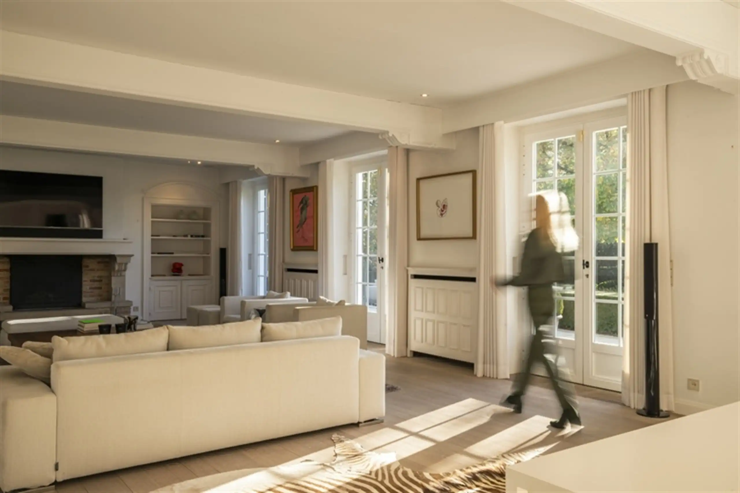 Waardevolle witte vastgoedparel  op 8.679 m² ! foto 11