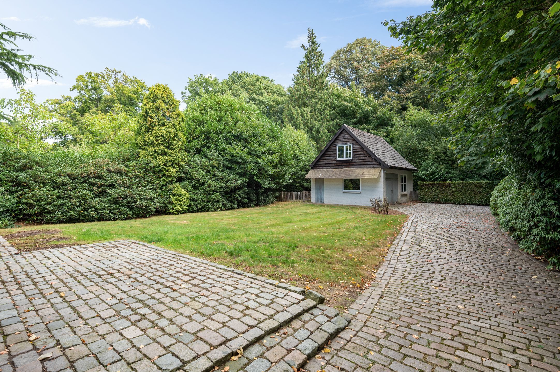 Vrijstaande  charmante villa onder rieten dak op toplocatie in Kapellen foto 17
