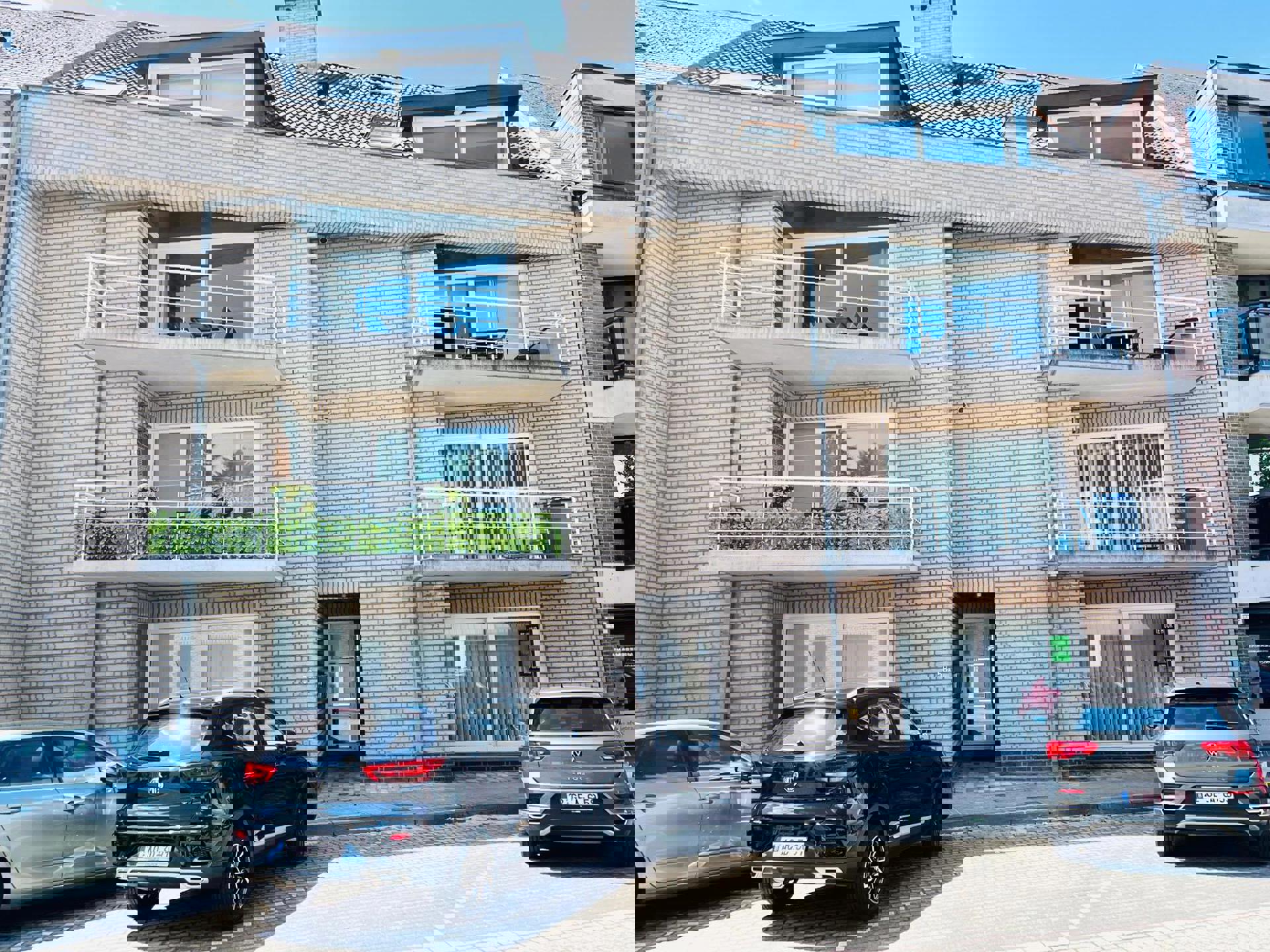 ()=>{if(producerUpdateValueVersion(node),producerAccessed(node),node.value===ERRORED)throw node.error;return node.value} Guido Gezellestraat 58A/2 - 9470 Denderleeuw