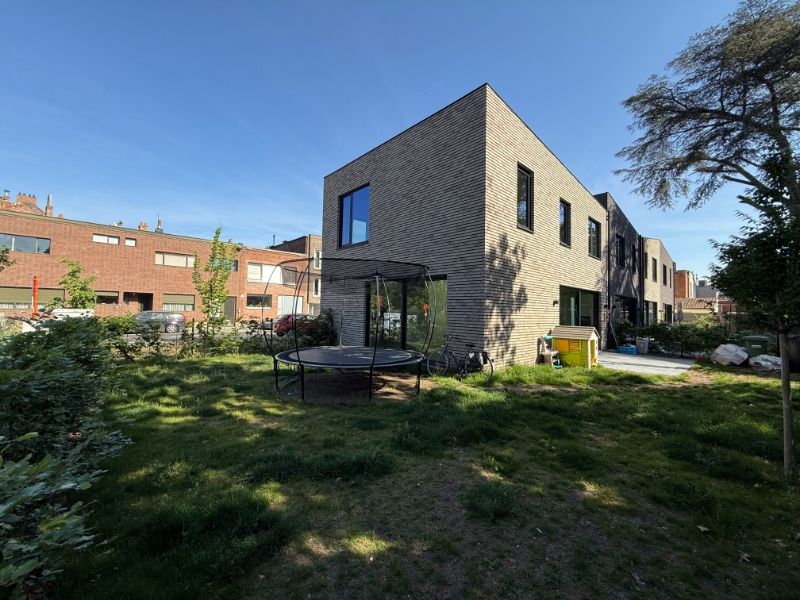 Zeer ruime, energiezuinige nieuwbouwwoning met tuin – gelegen aan de Rozenbroeken foto 18