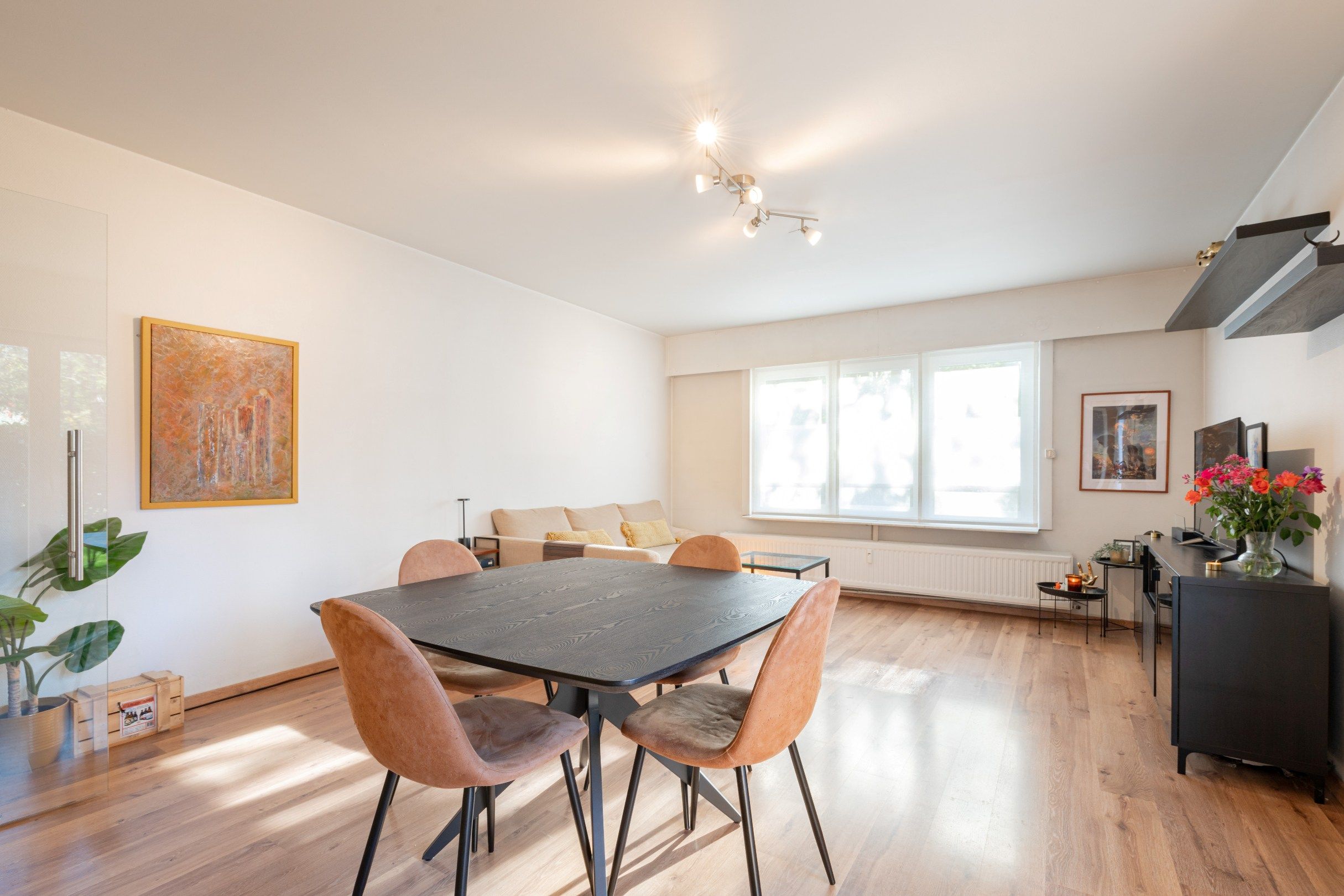 Knap gelijkvloers appartement met terras! foto 5