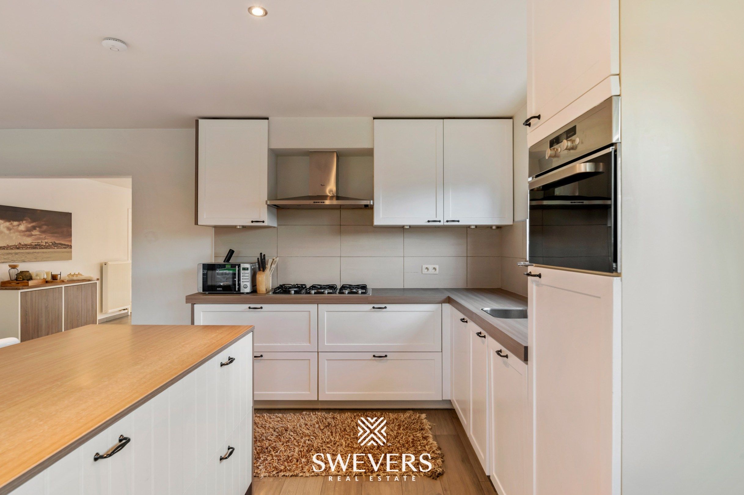 Rustig gelegen energiezuinige halfopen woning met 6 slaapkamers foto 6