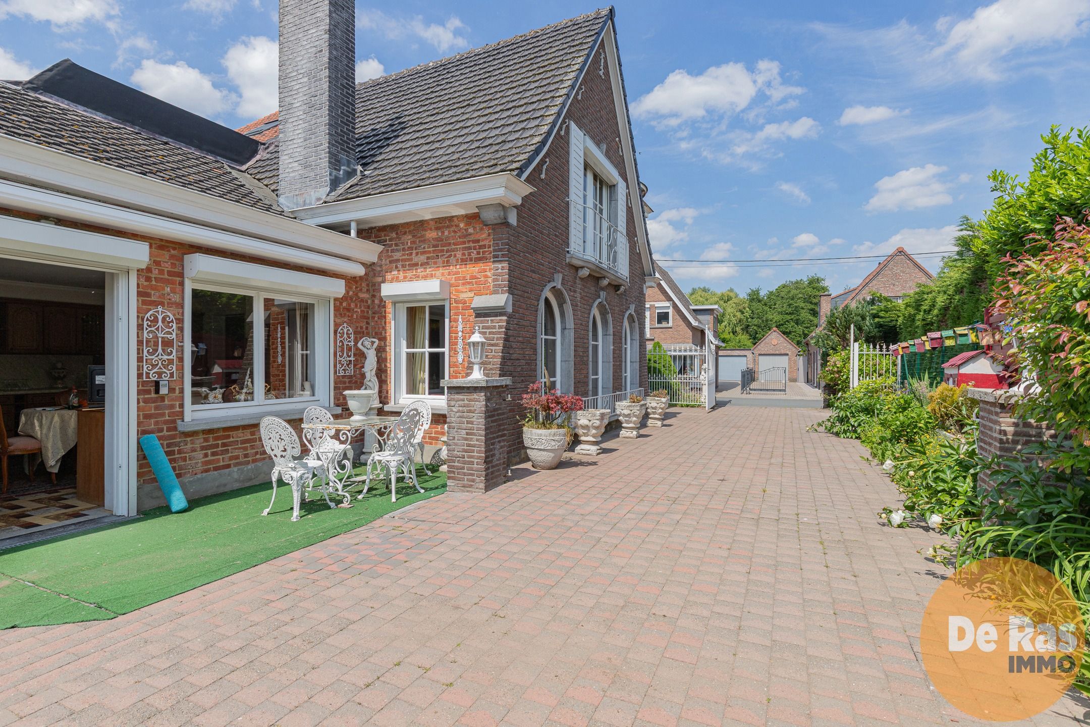 LEDE karaktervolle woning met zuid gerichte tuin foto 3