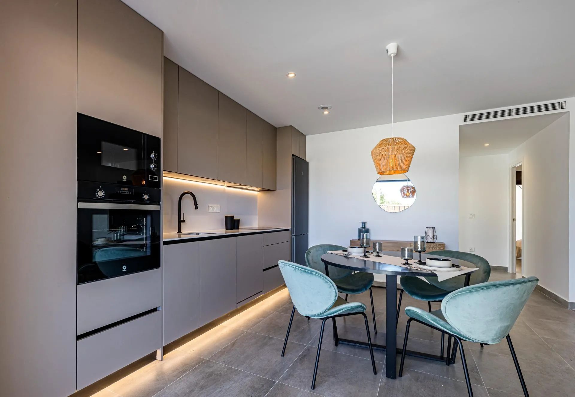 Exclusieve luxe appartementen in Pilar de la Horadada: ontdek de perfecte mix van comfort en kwaliteit in dit nieuwe complex van moderne woningen foto 11