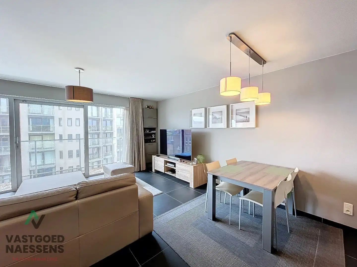 INSTAPKLAAR 2 SLPK APP - ZIJDELINGS ZICHT OP ZEE foto 6