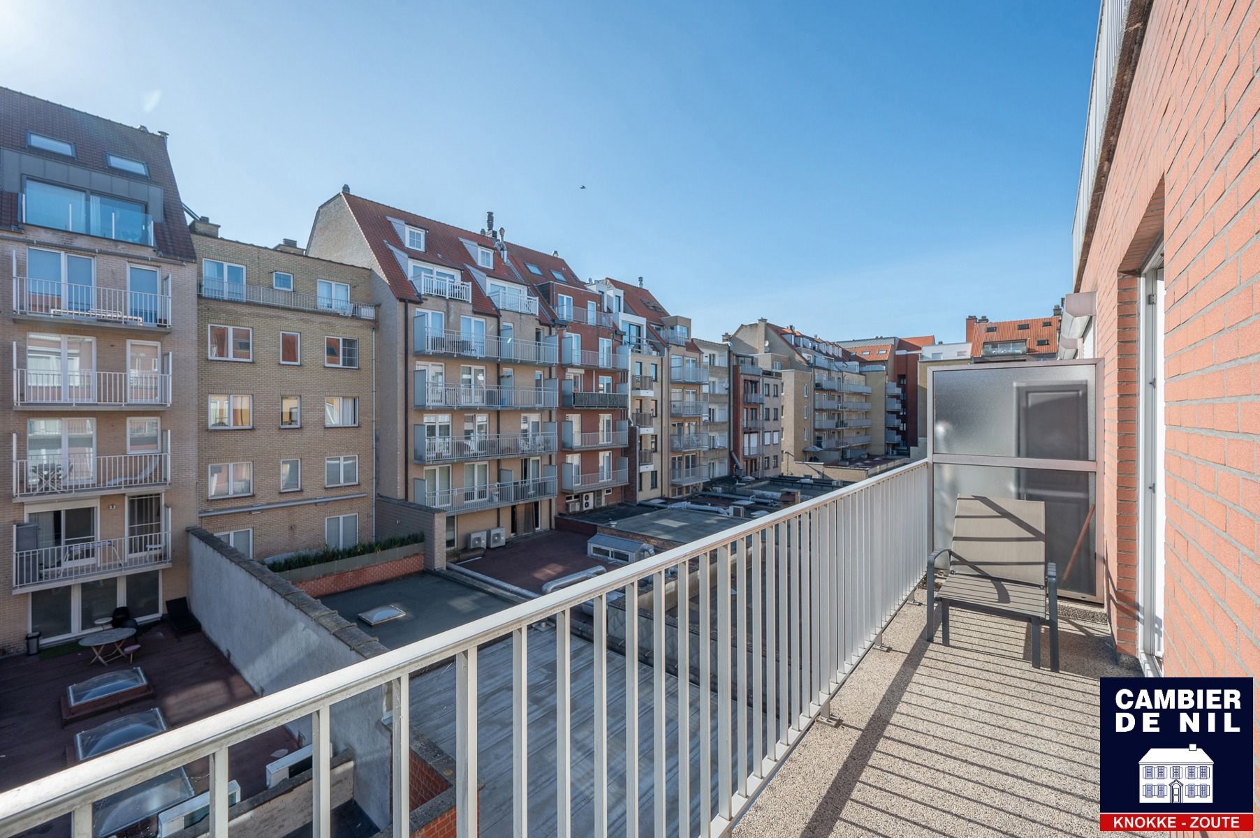 Prachtig appartement met open zicht op de charmante villa's foto 10