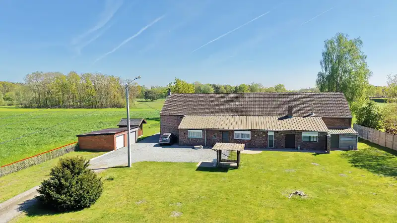 Hoeve van 300m² op 68 are met prachtig vergezicht foto 4